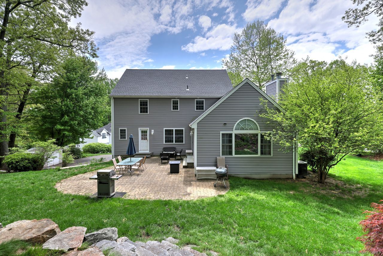 79 Sunnycrest Road