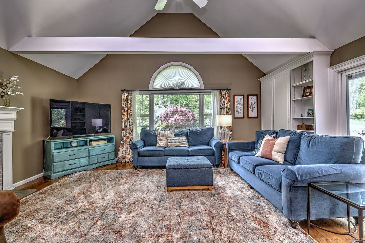 79 Sunnycrest Road