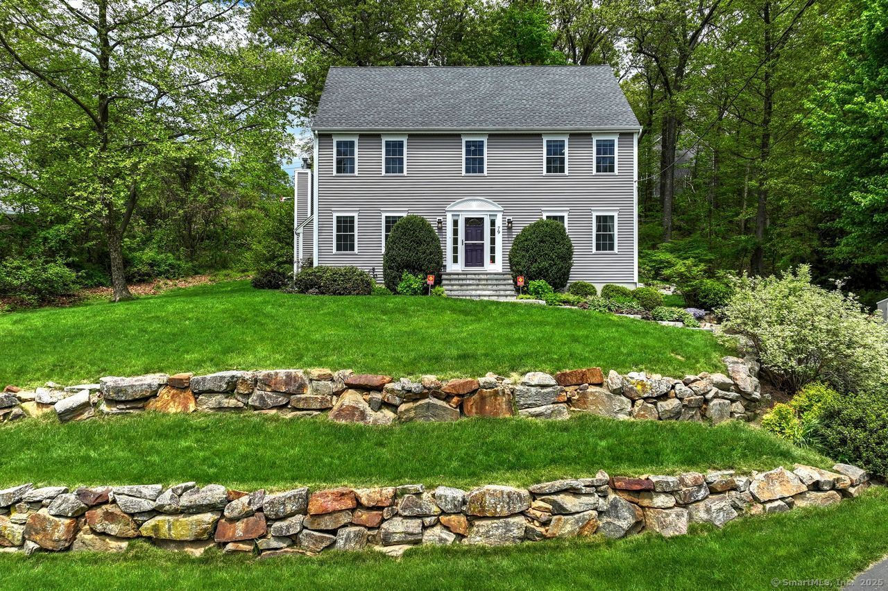 79 Sunnycrest Road