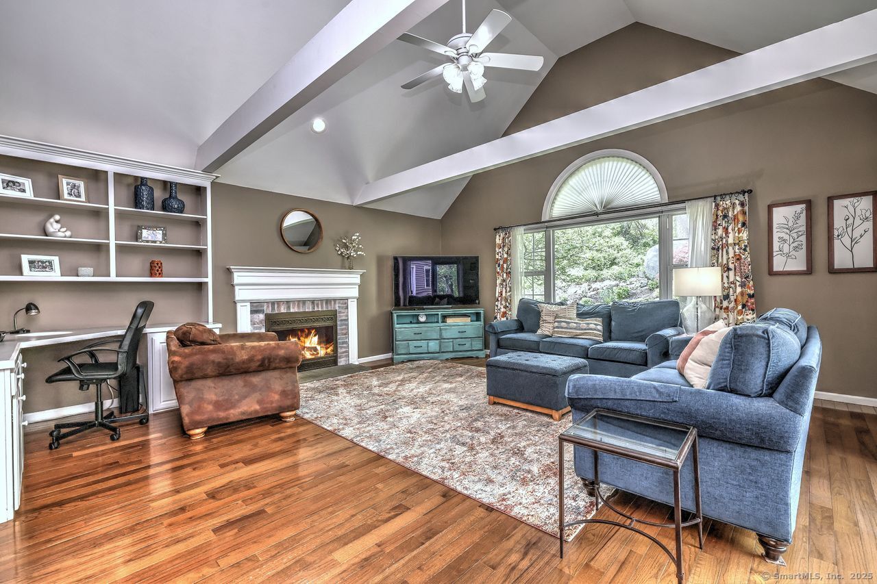 79 Sunnycrest Road