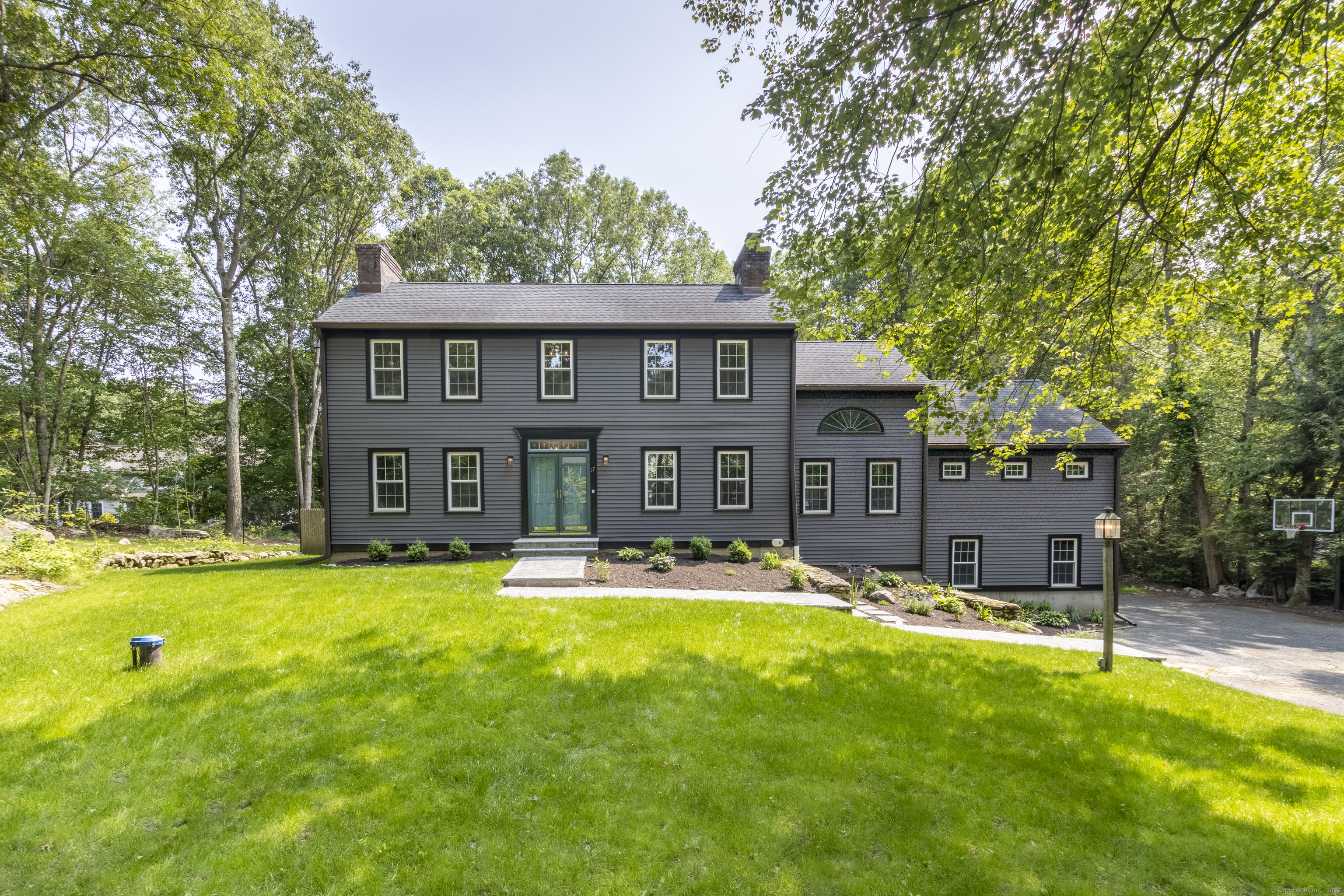 17 Kathleen Drive