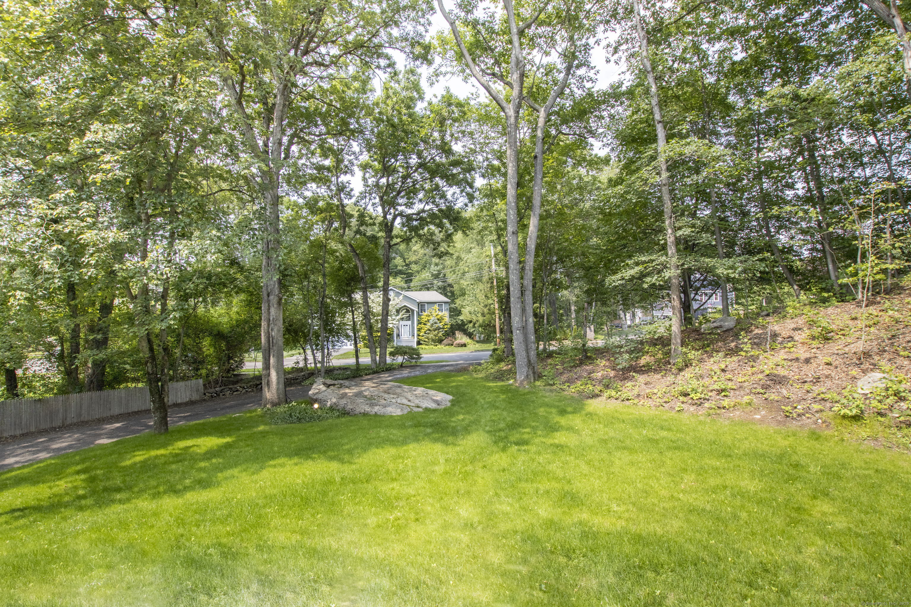 17 Kathleen Drive