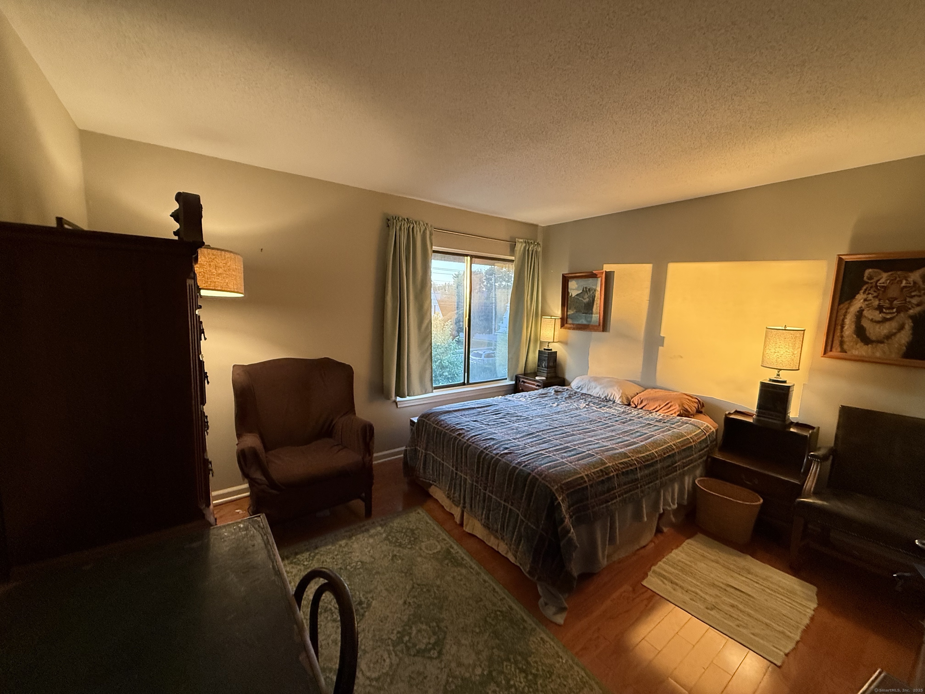 350 Grovers Avenue 1R