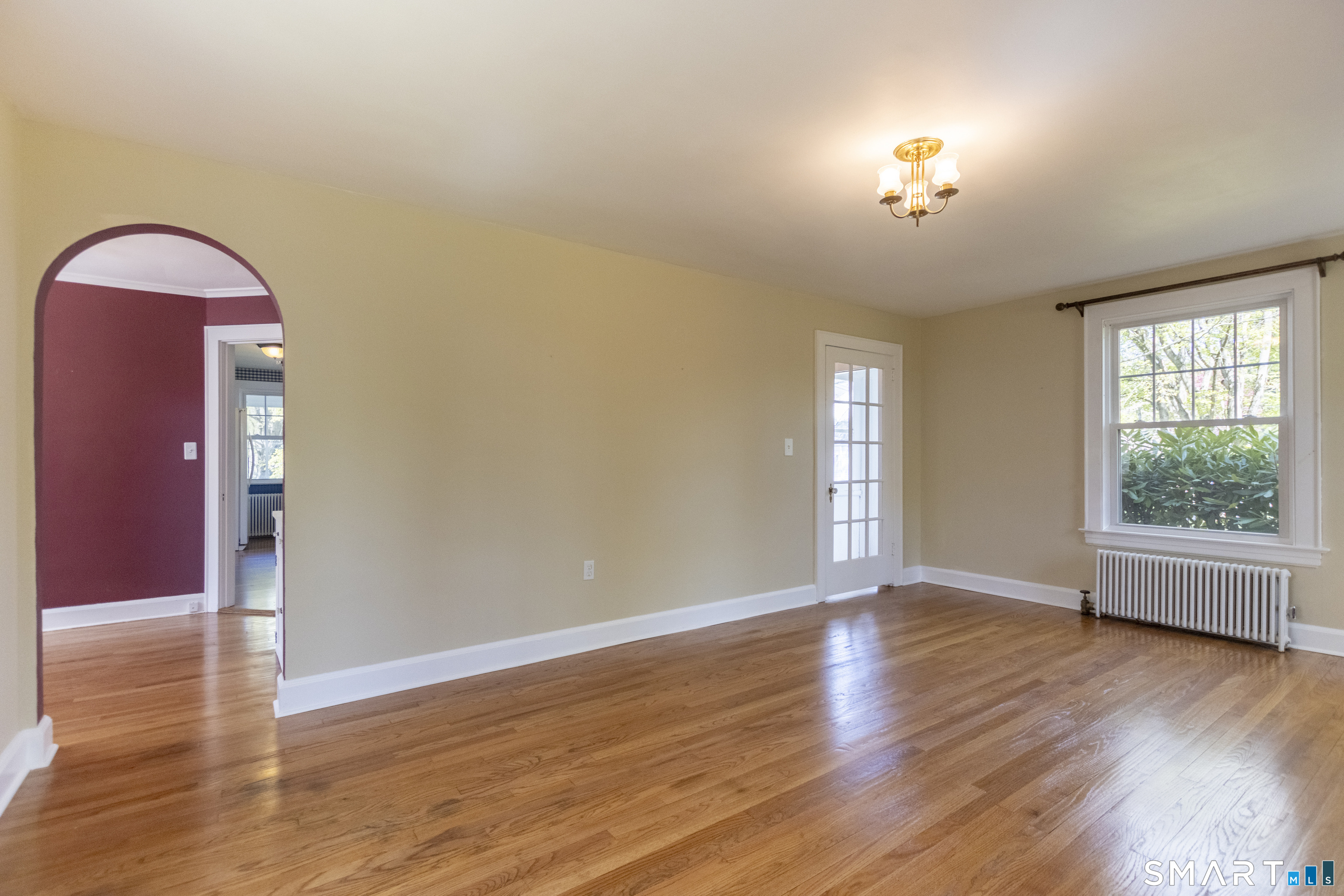 1841 Huntington Turnpike