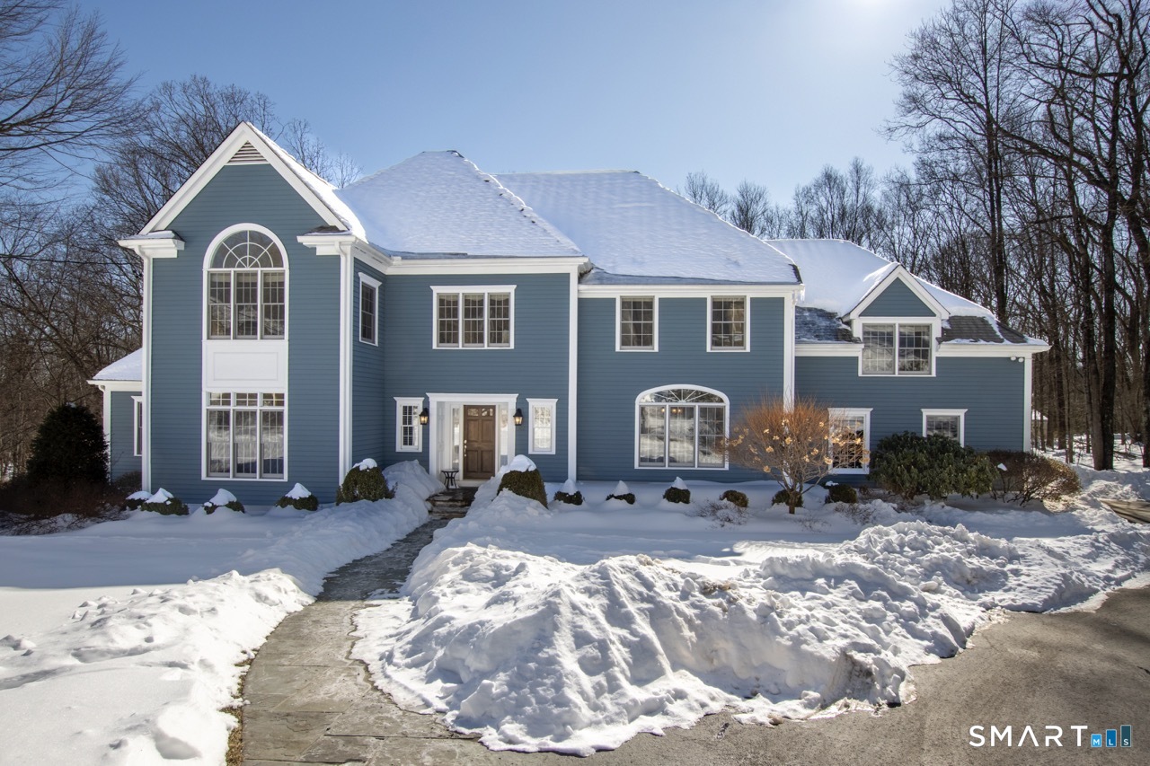 102 Coventry Lane