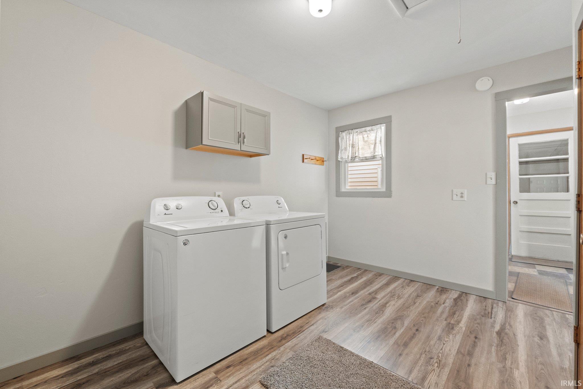 220 W Windridge Drive