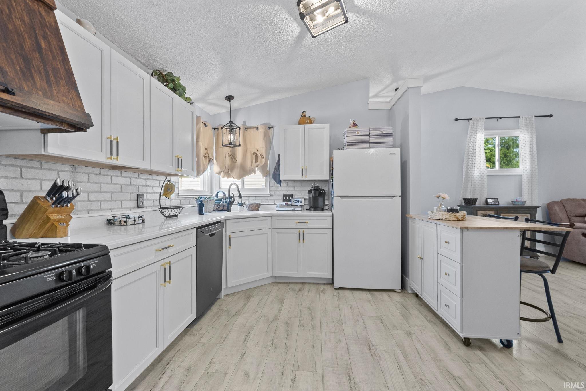 5402 Curry Ford Lane