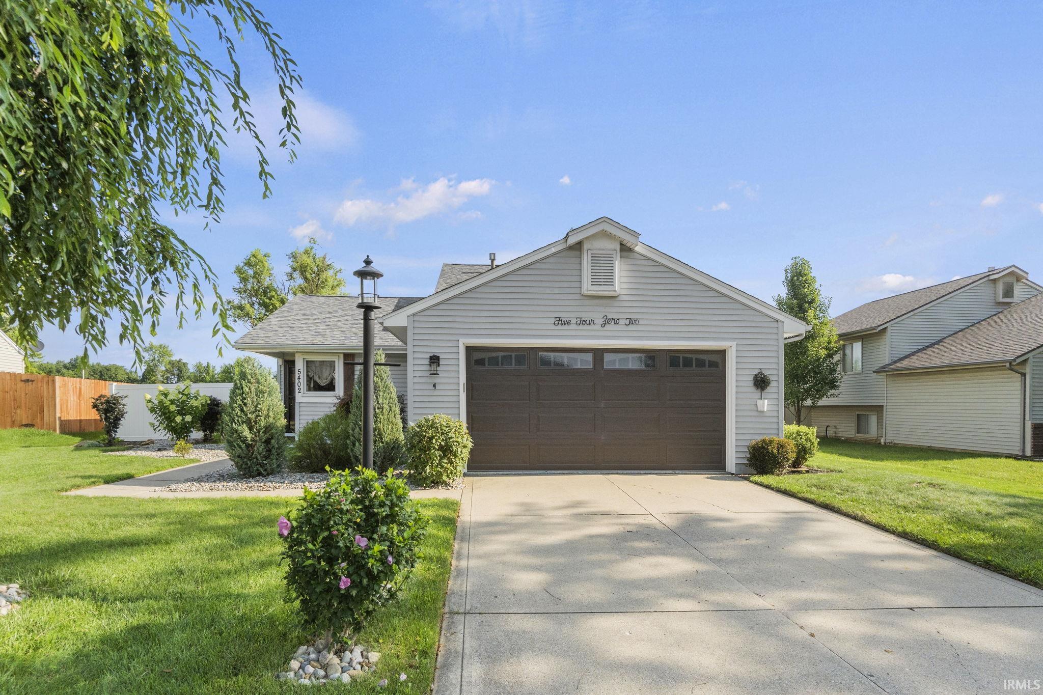 5402 Curry Ford Lane