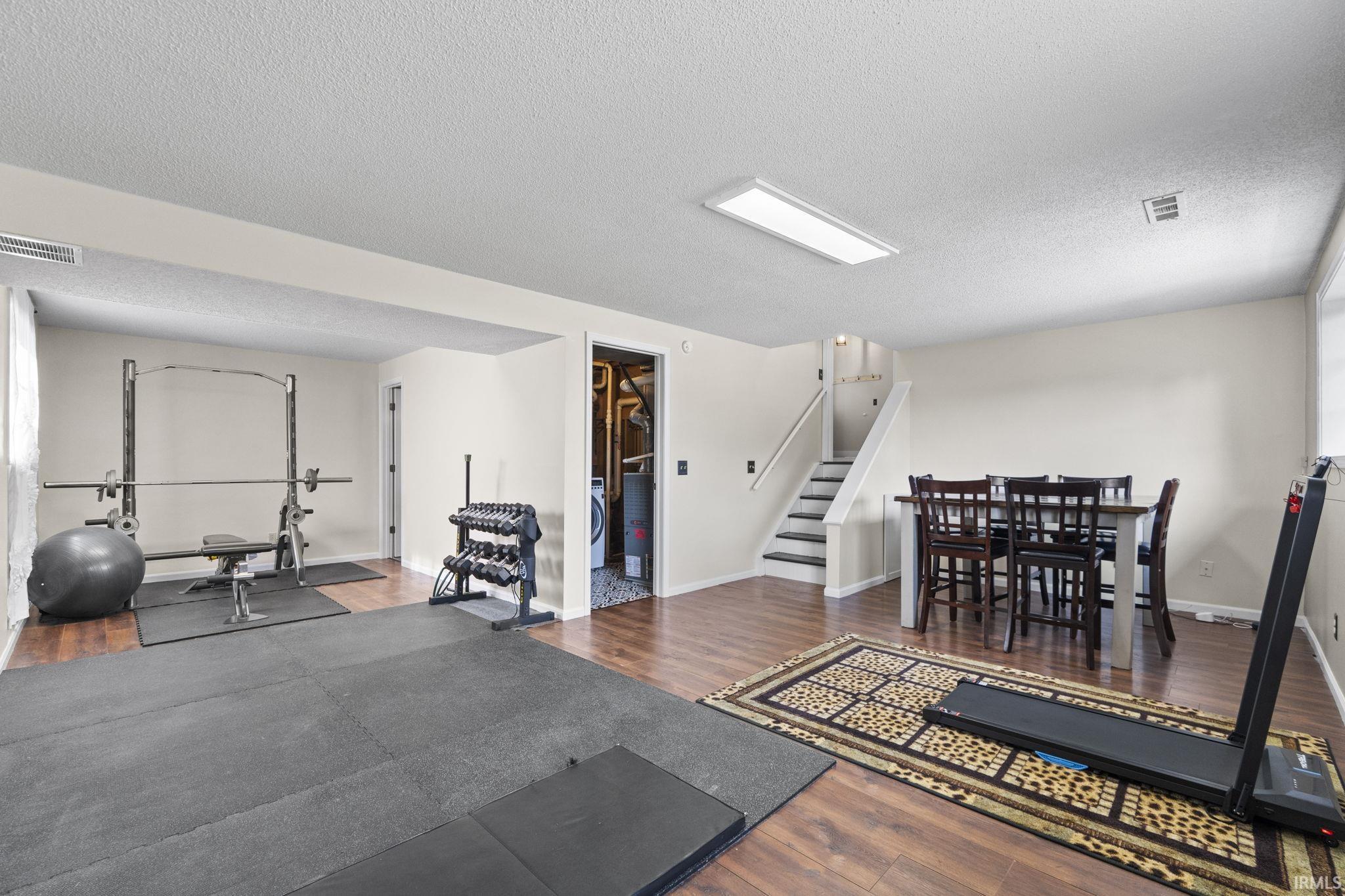 5402 Curry Ford Lane