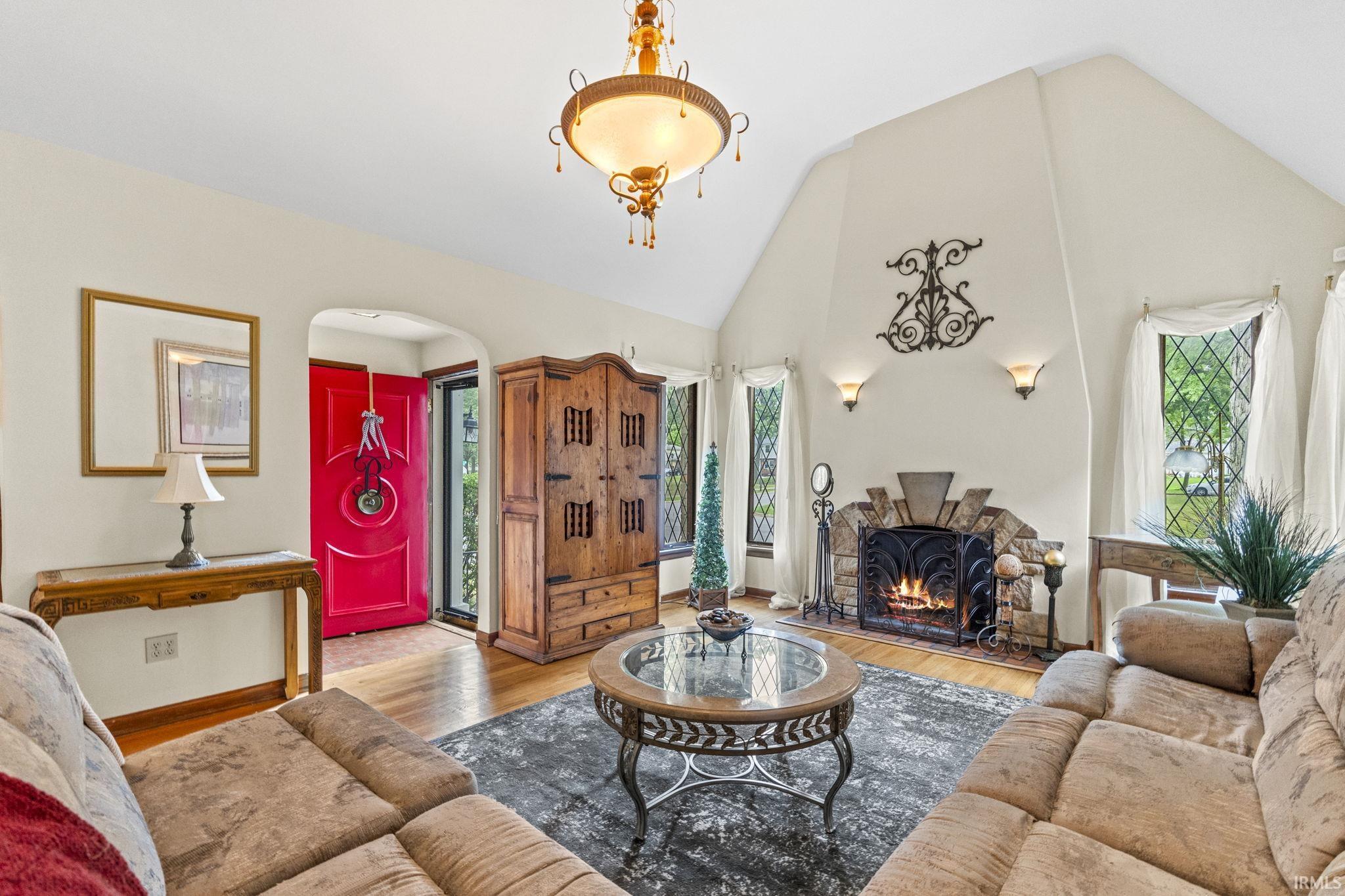 4702 W Lafayette Esplanade Road