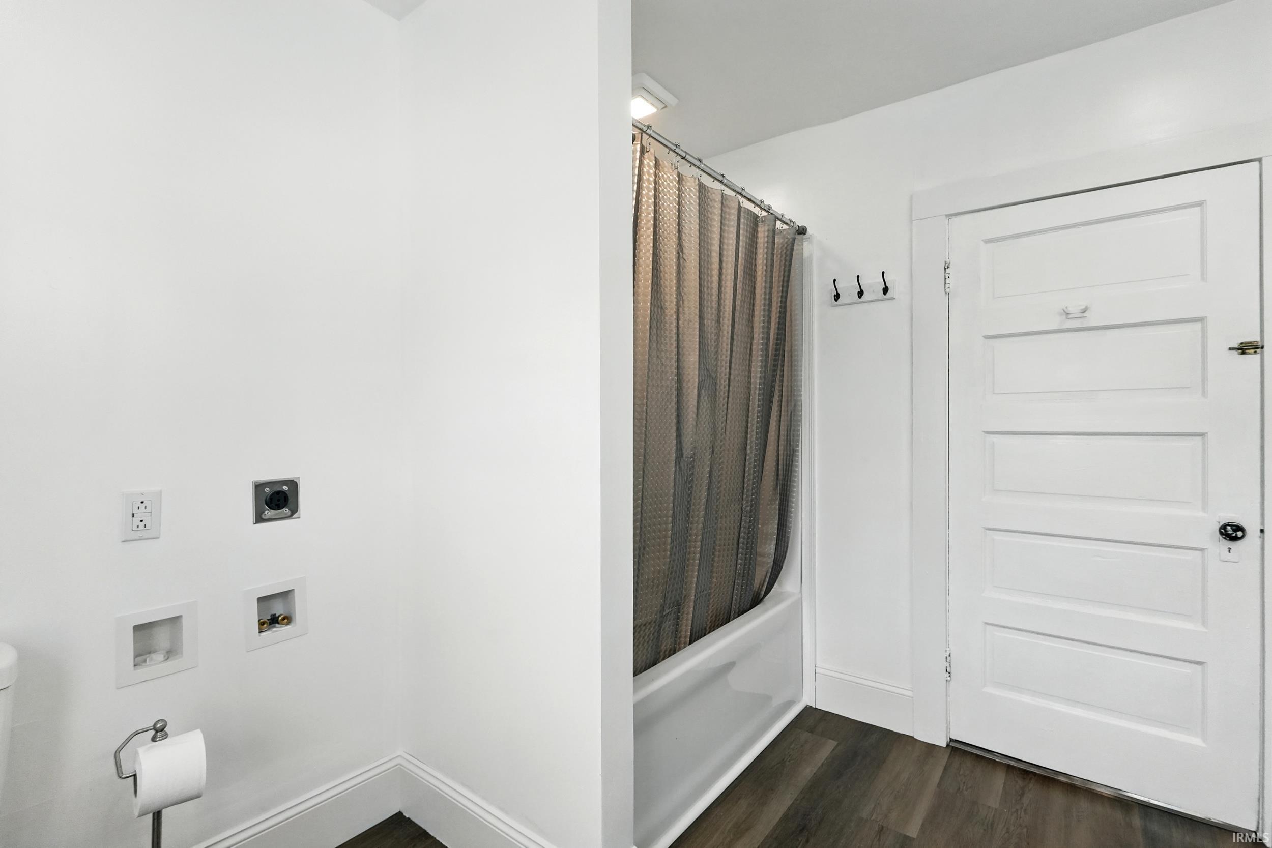 1015 Columbia Avenue