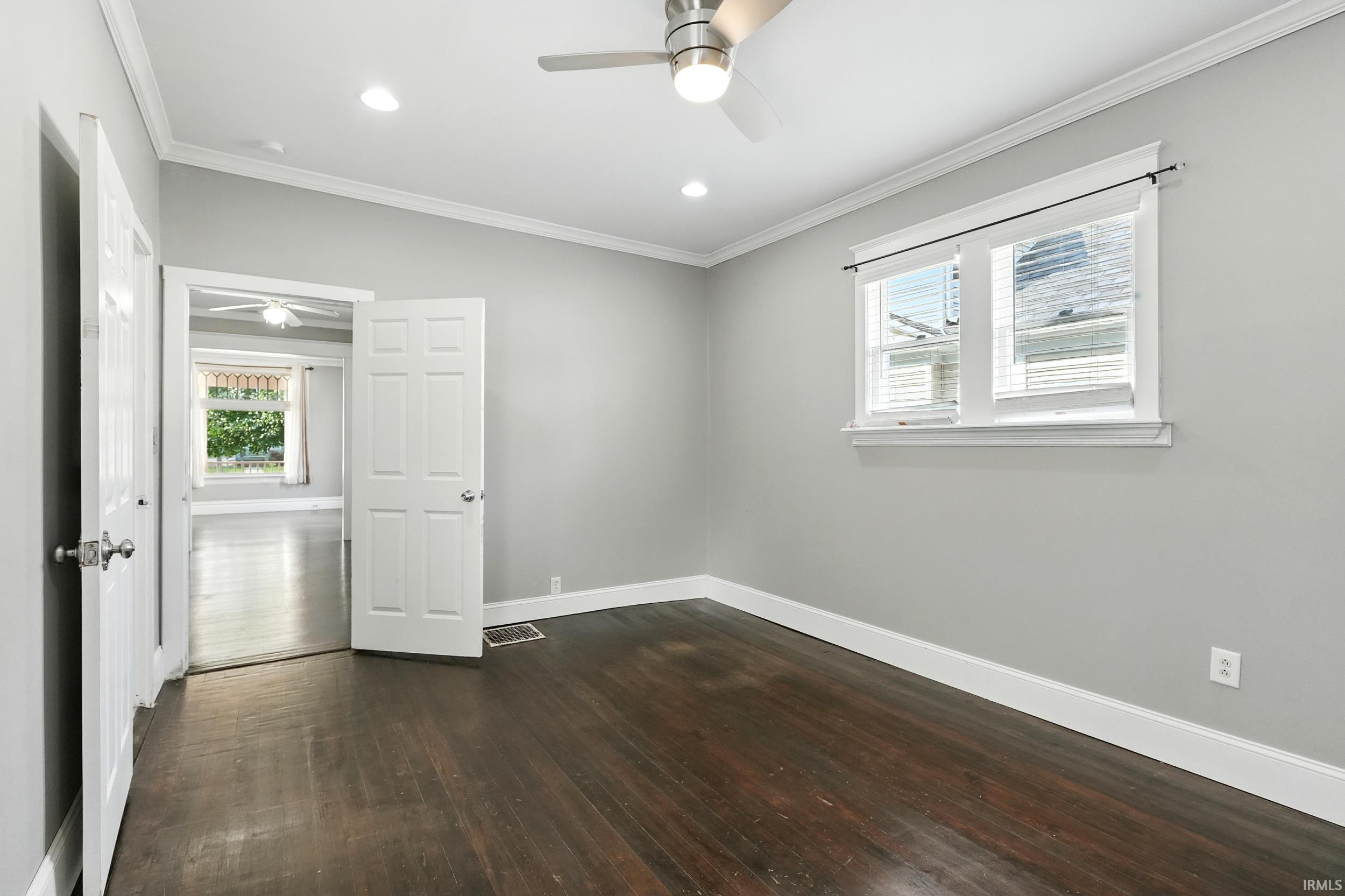 1015 Columbia Avenue