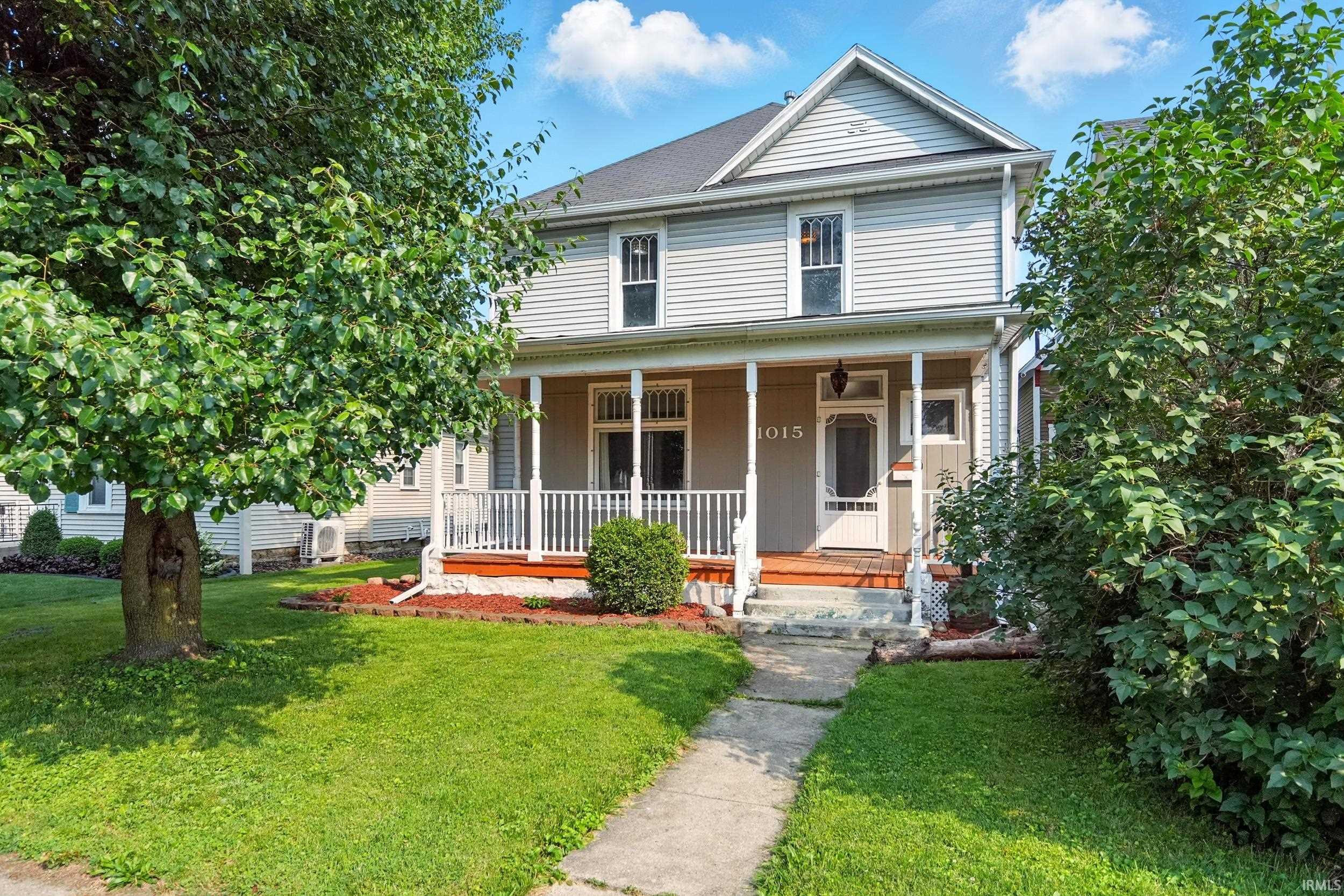 1015 Columbia Avenue