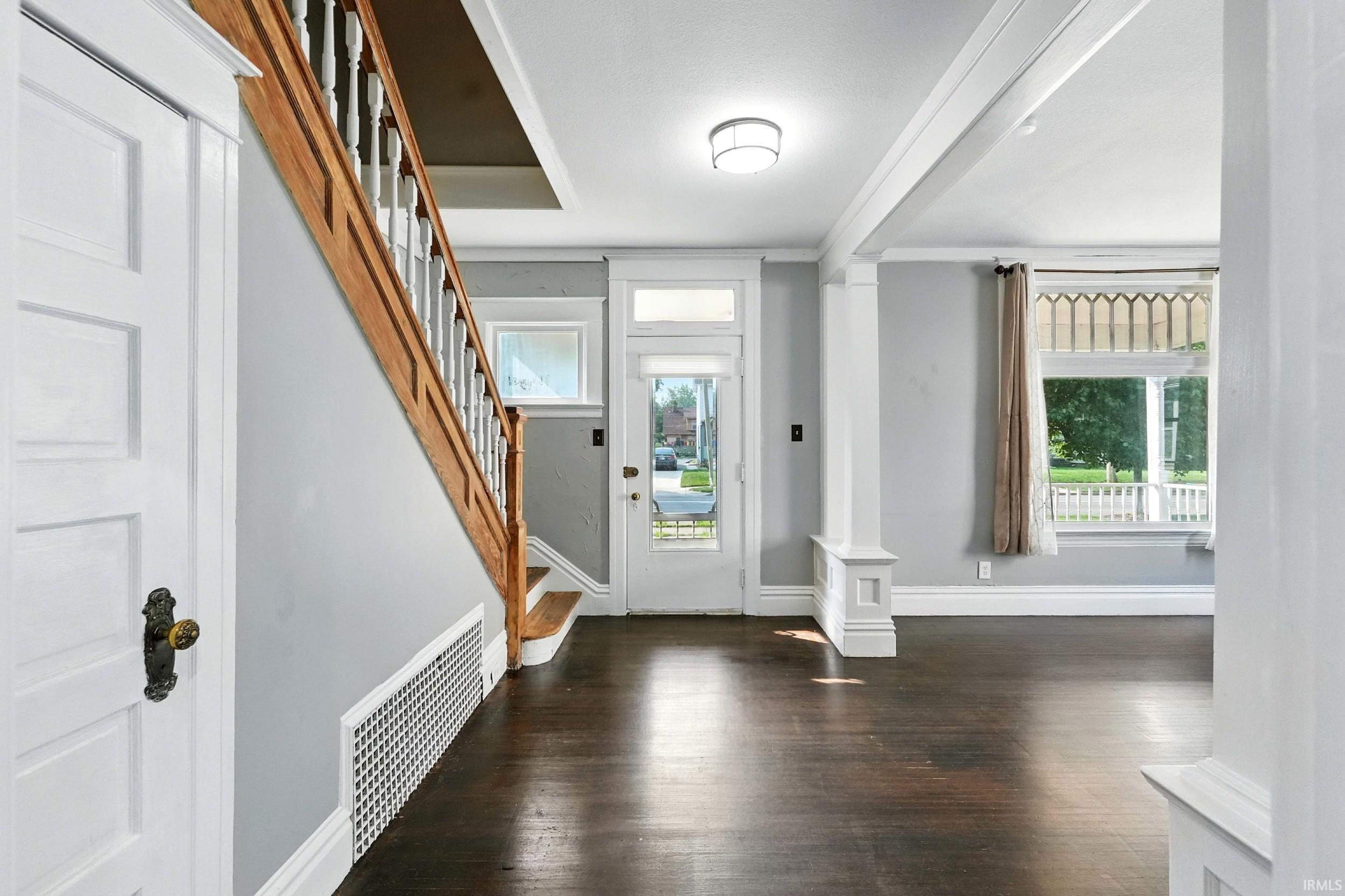 1015 Columbia Avenue