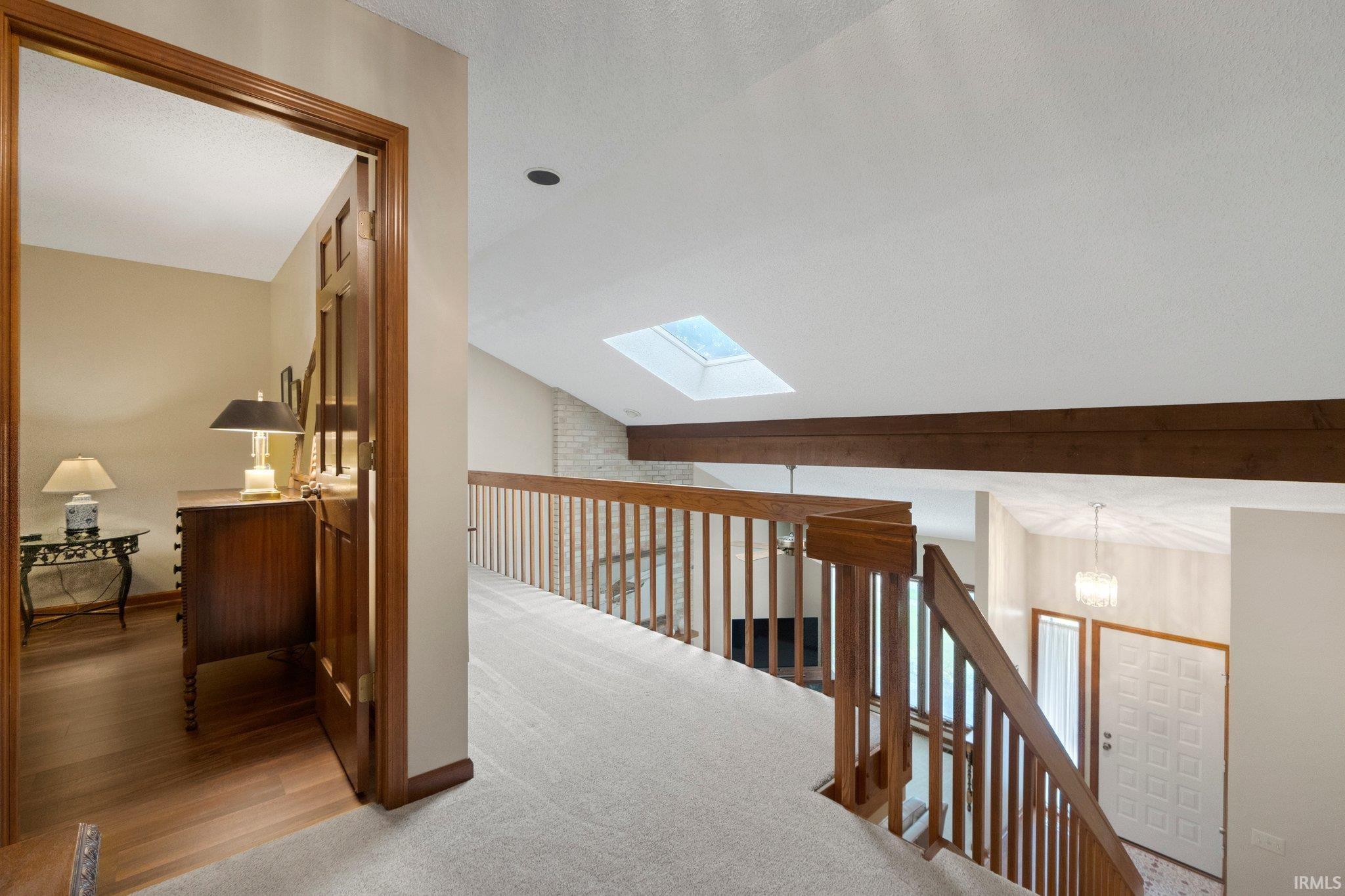 2521 E Saint Thomas Point