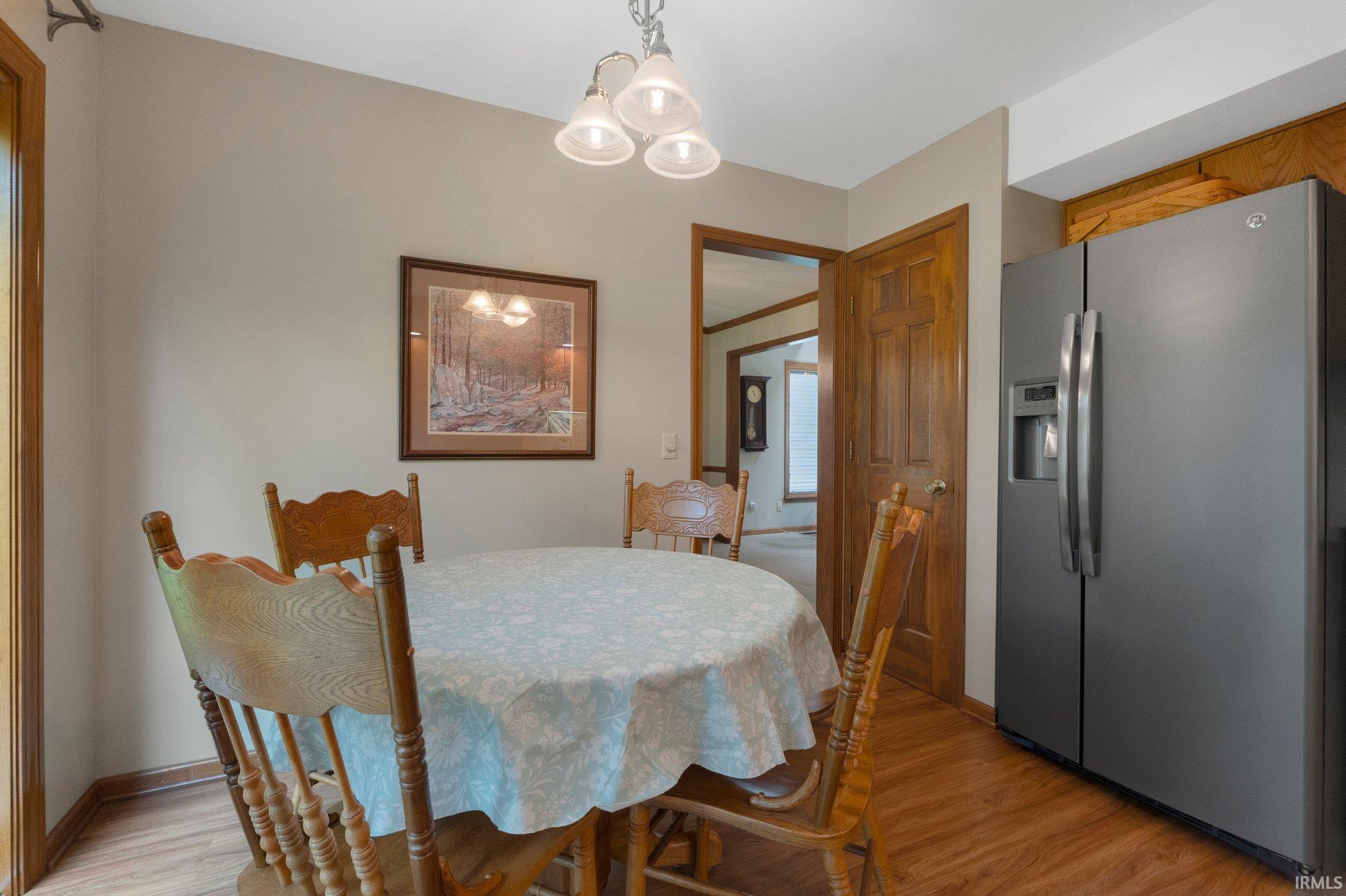 2521 E Saint Thomas Point