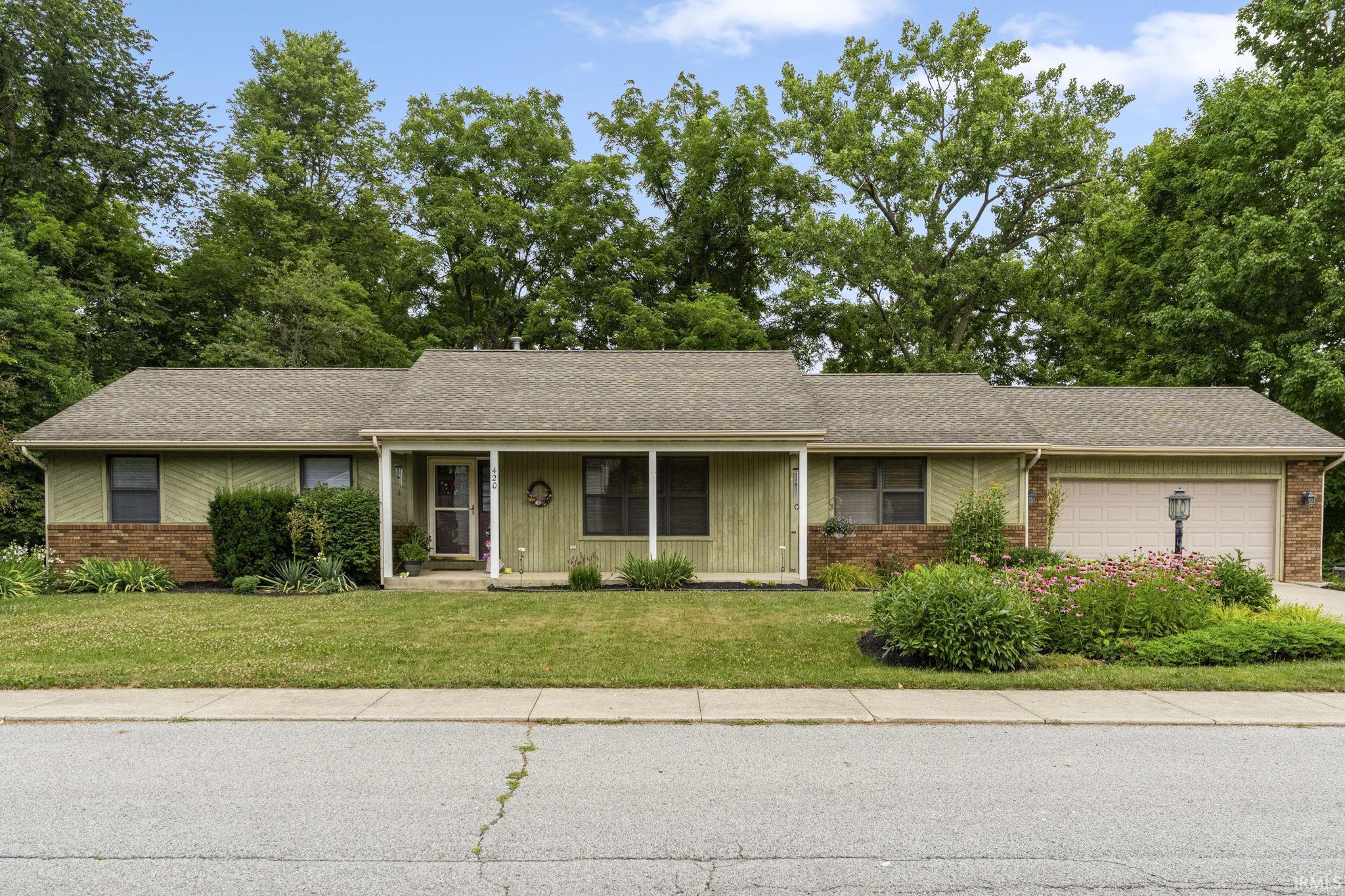 420 Posey Hill Street