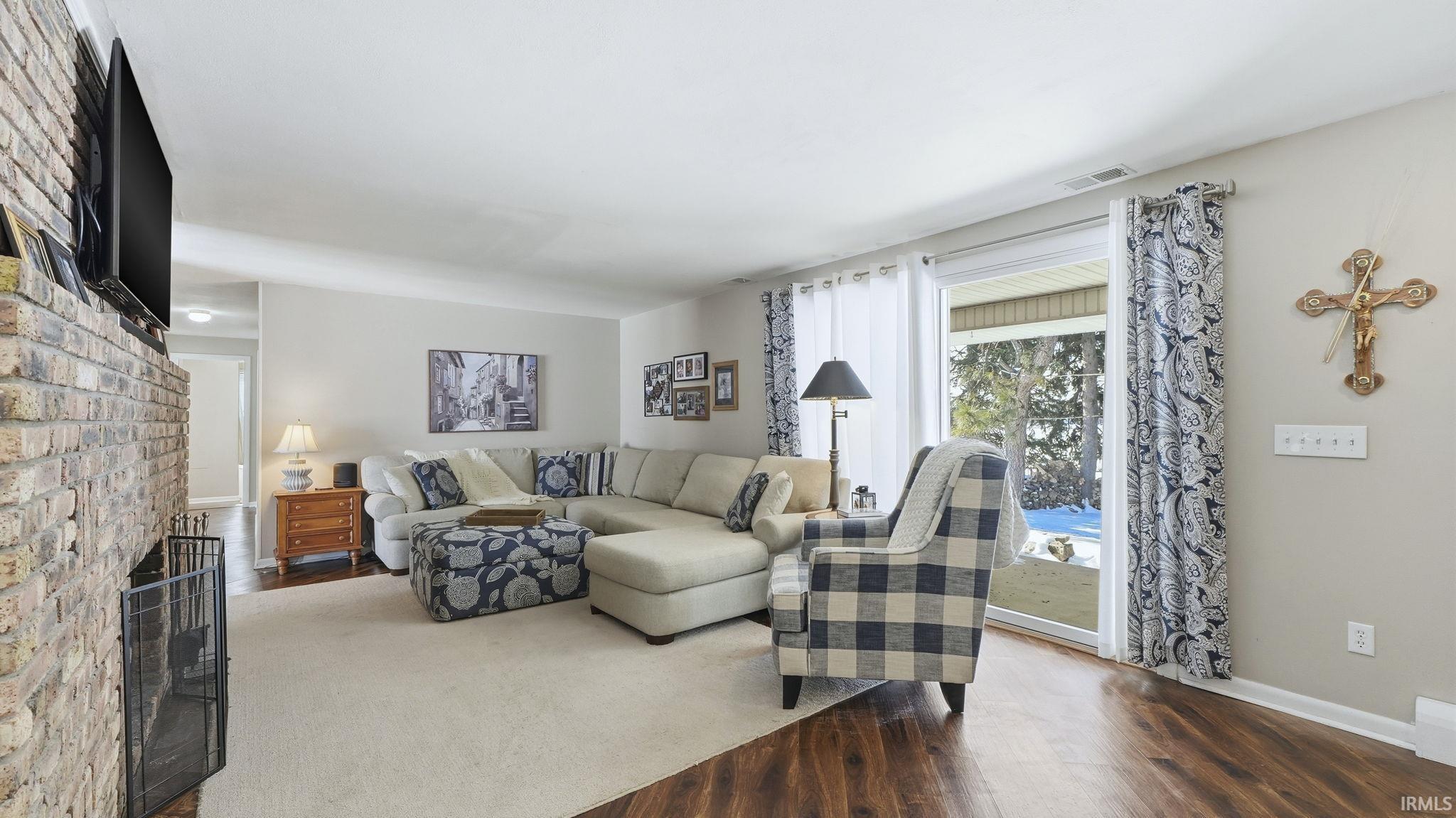2000 Dieringer Drive