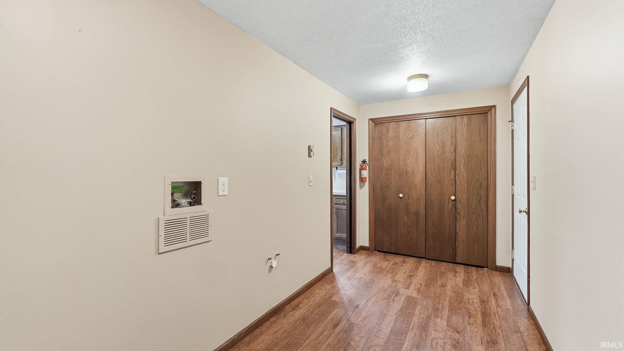 2515 Clifton Hills Drive