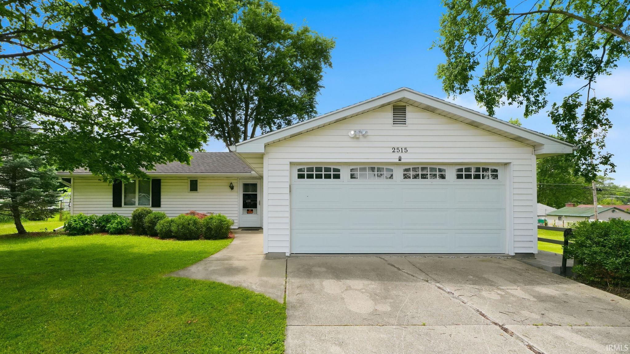 2515 Clifton Hills Drive