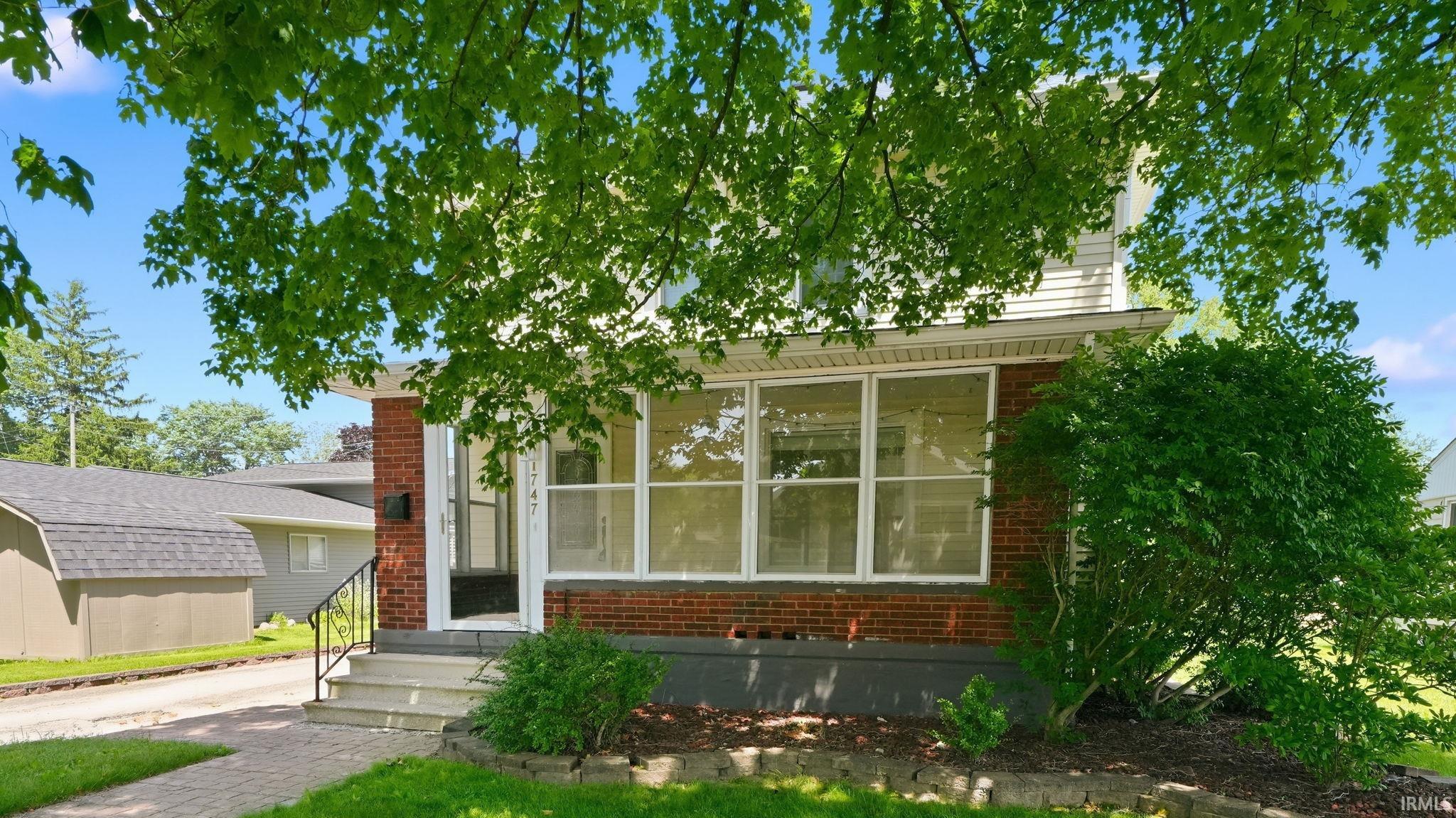 1747 College Avenue