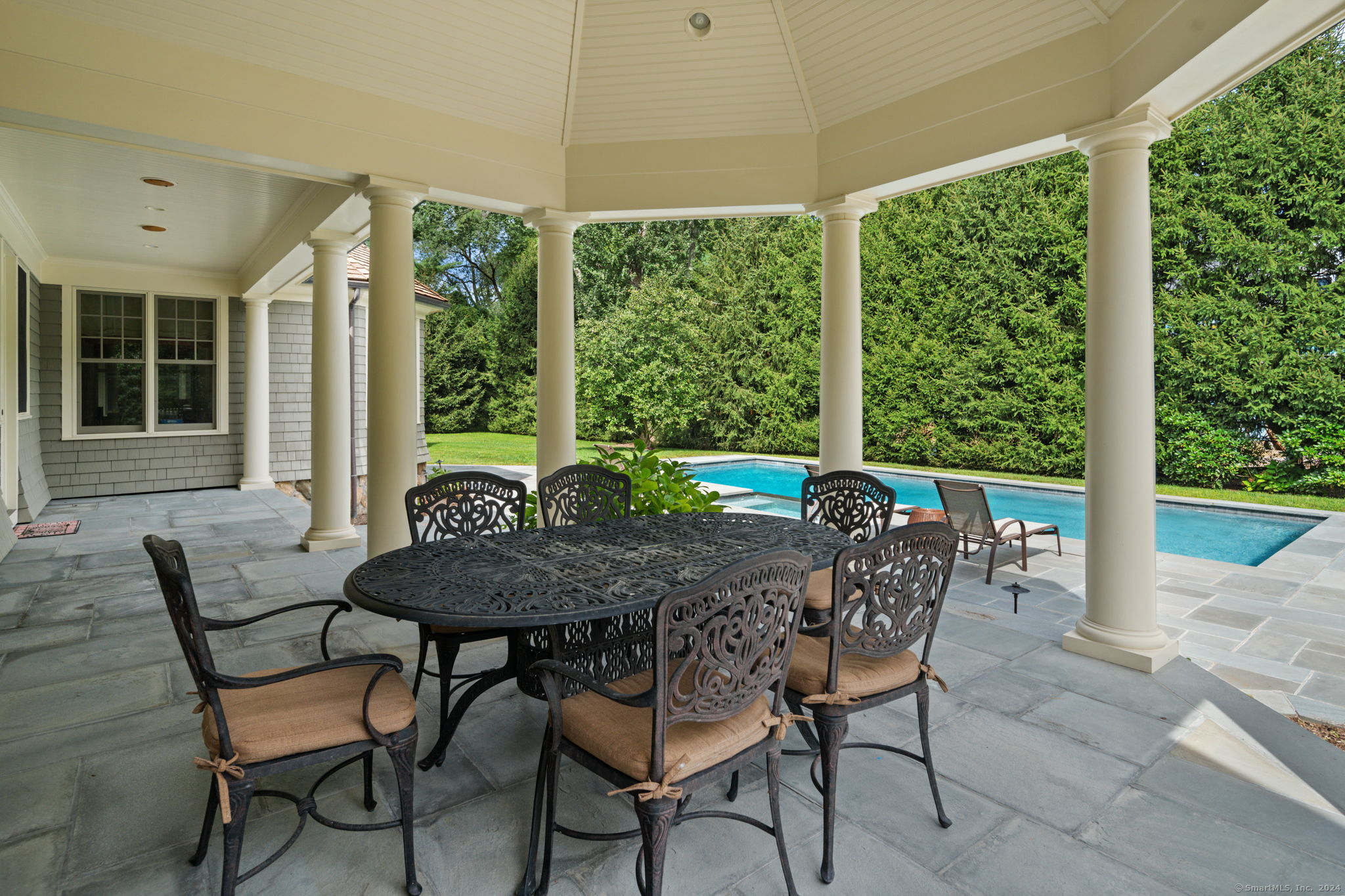 253 Middlesex Road