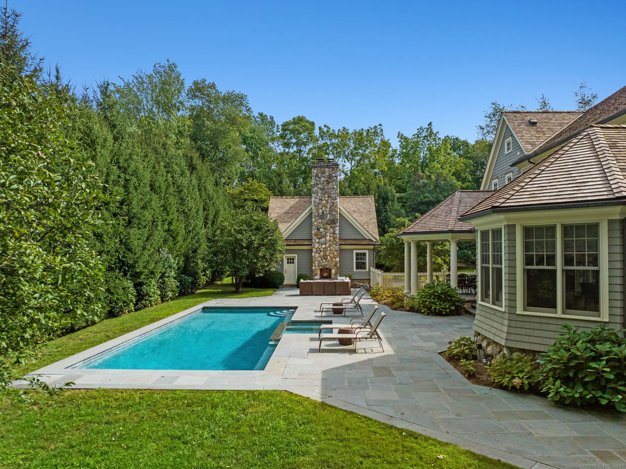 253 Middlesex Road