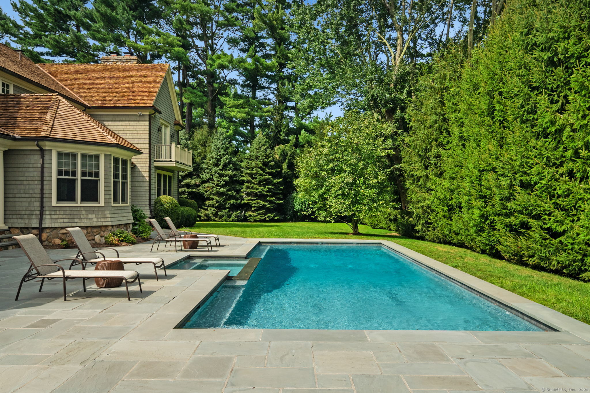 253 Middlesex Road