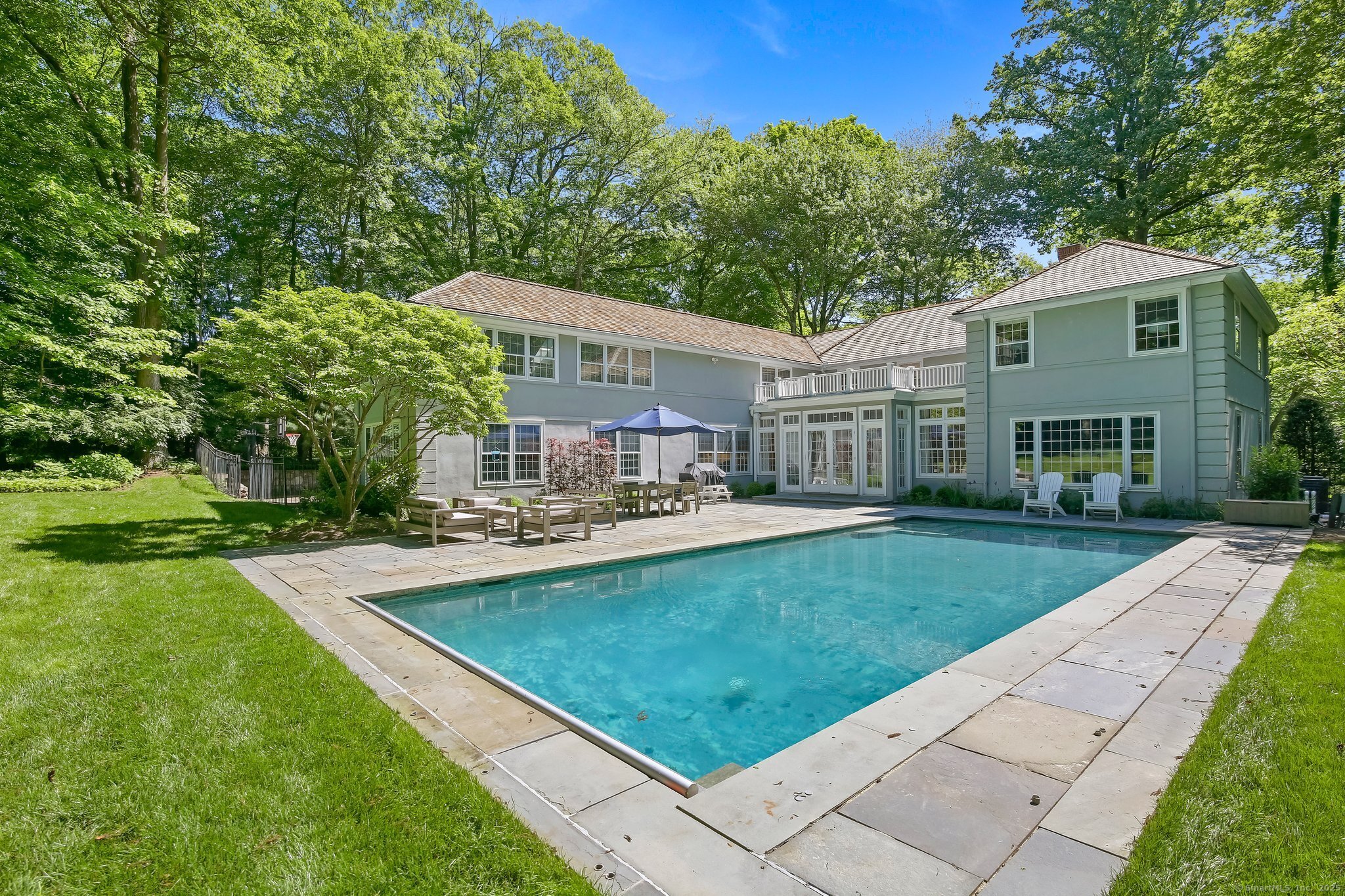 49 Dogwood Lane