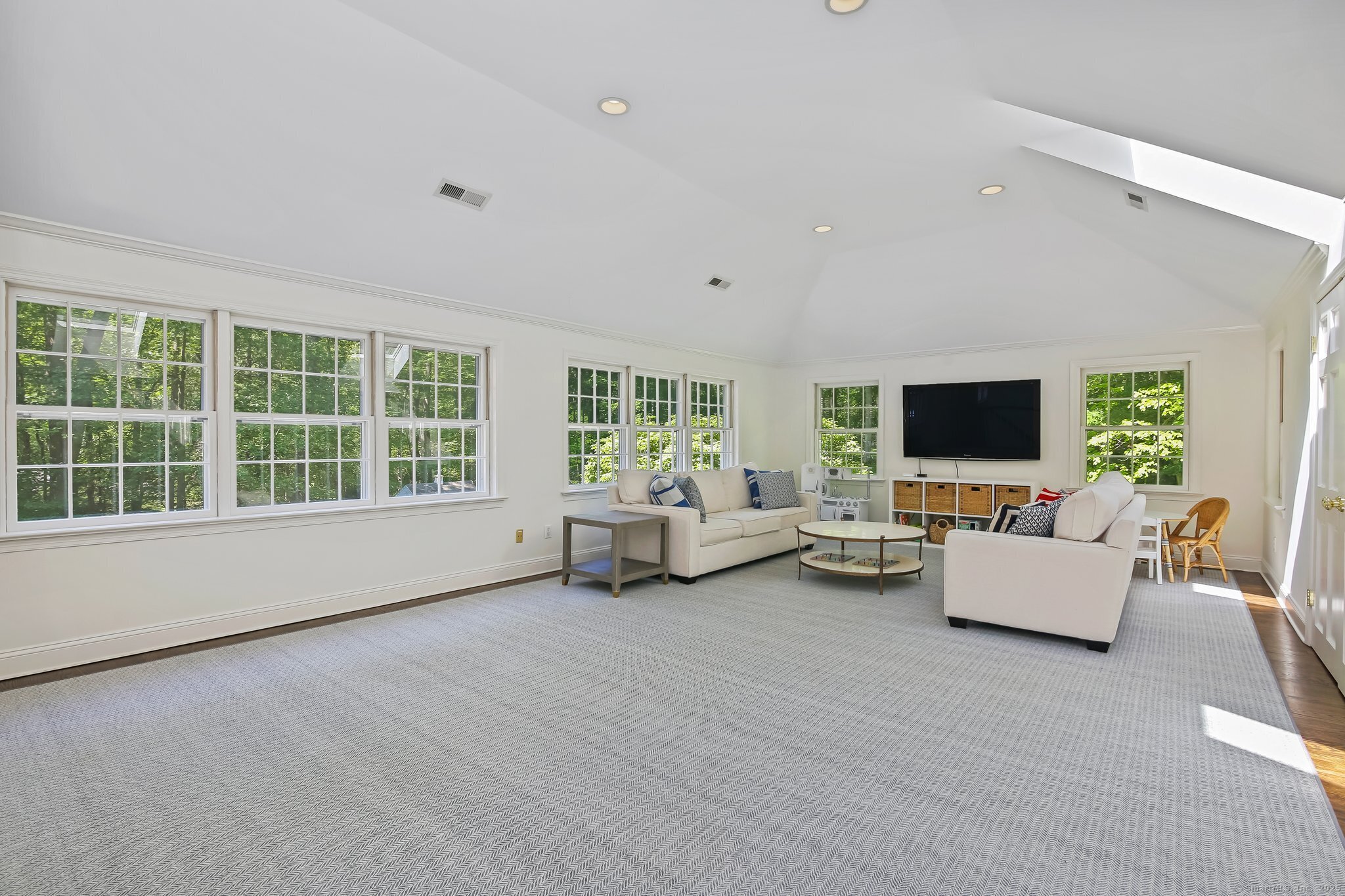 49 Dogwood Lane