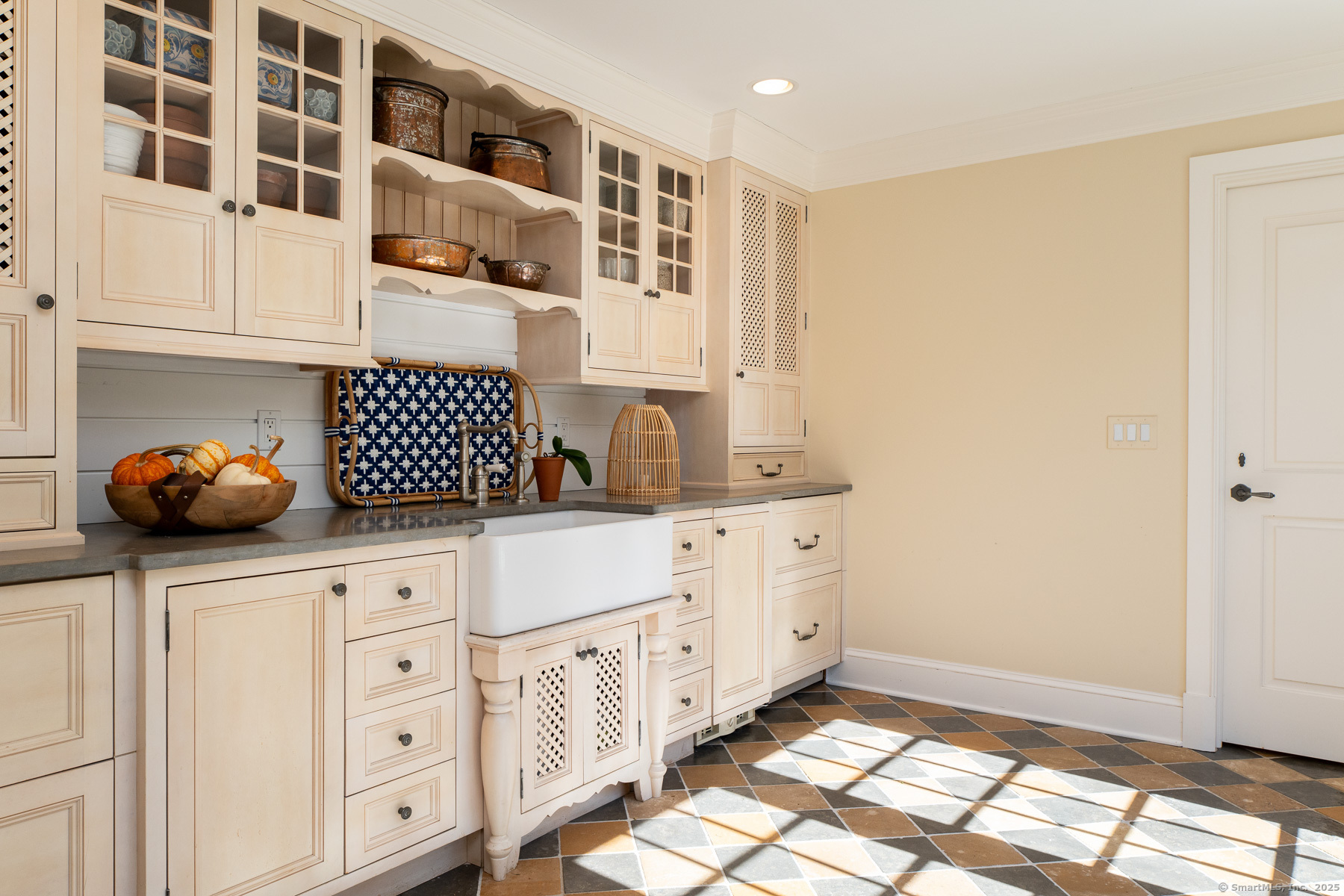 561 Smith Ridge Road