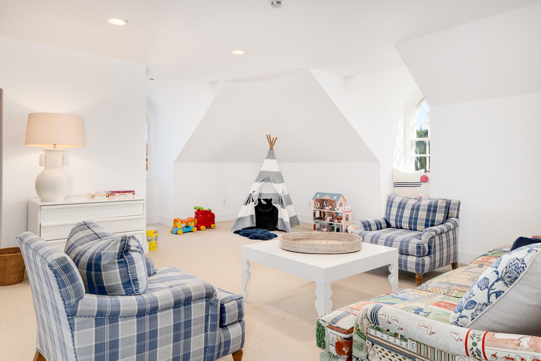 561 Smith Ridge Road