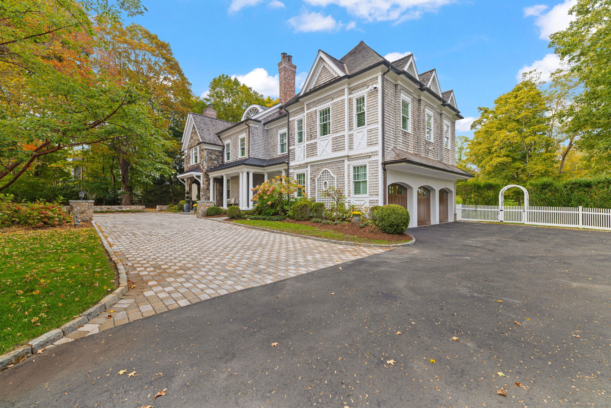 76 Sturges Ridge Road