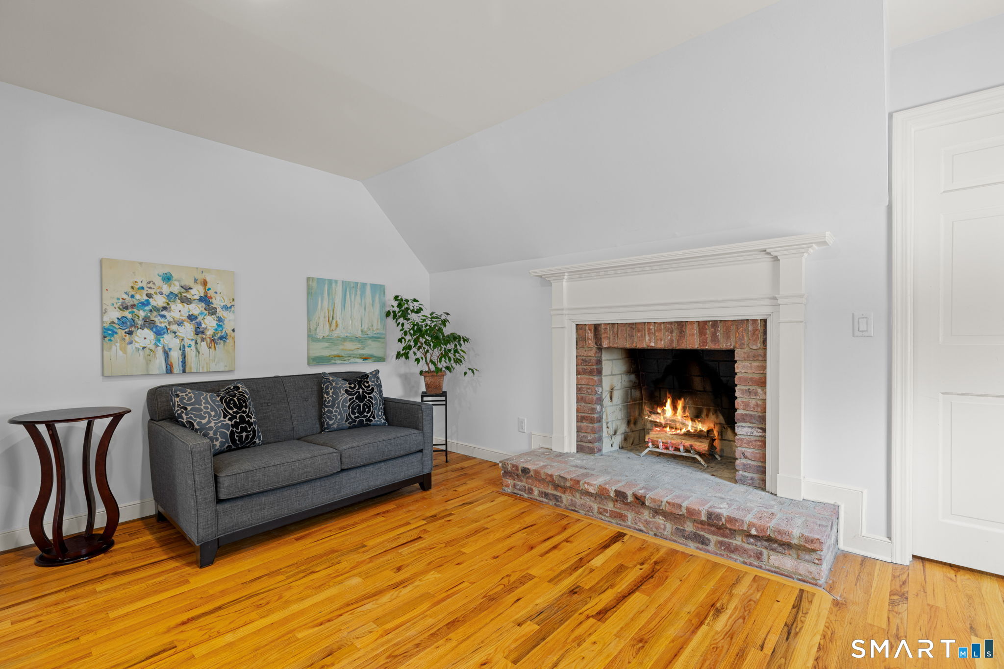 35 Davenport Farm Lane East