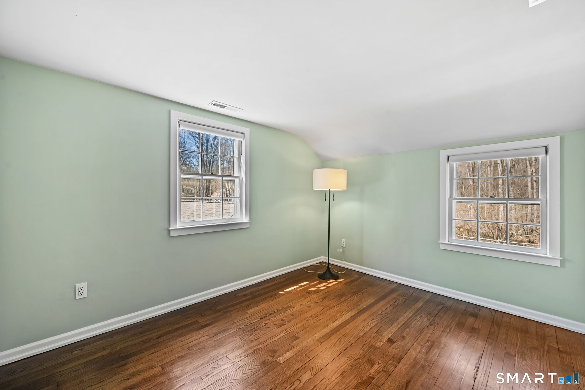 4 Kettle Creek Road