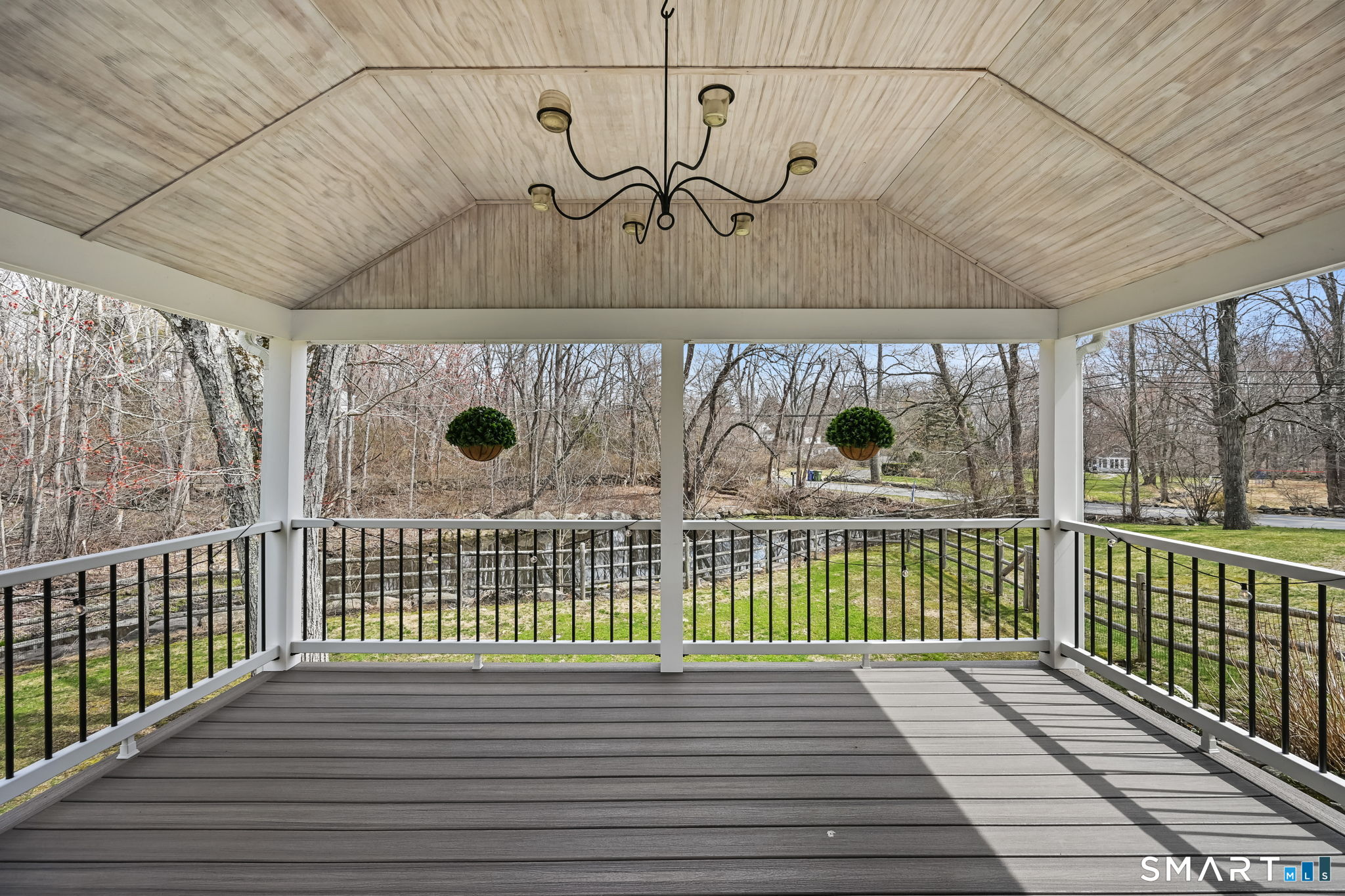 4 Kettle Creek Road