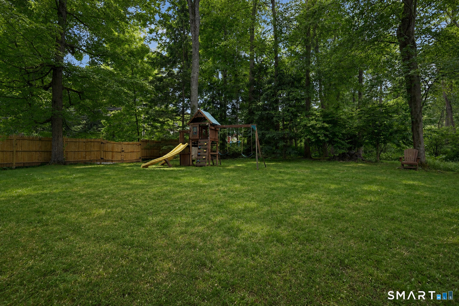 596 Silvermine Road