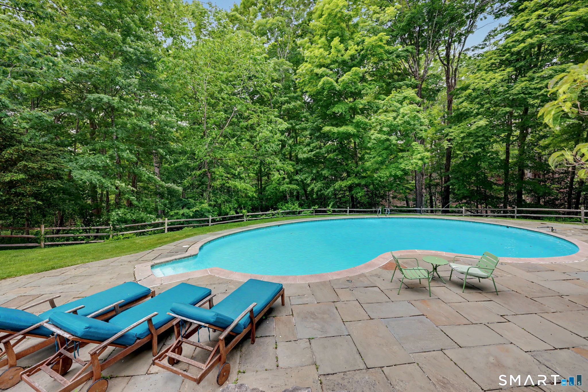 428 Laurel Road