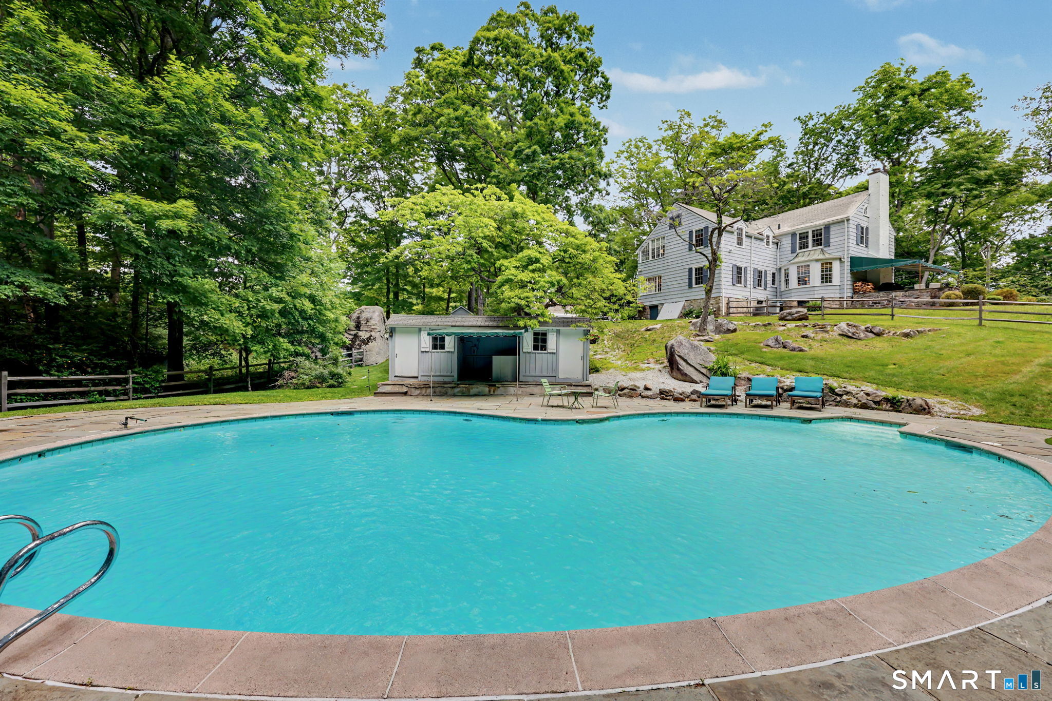 428 Laurel Road