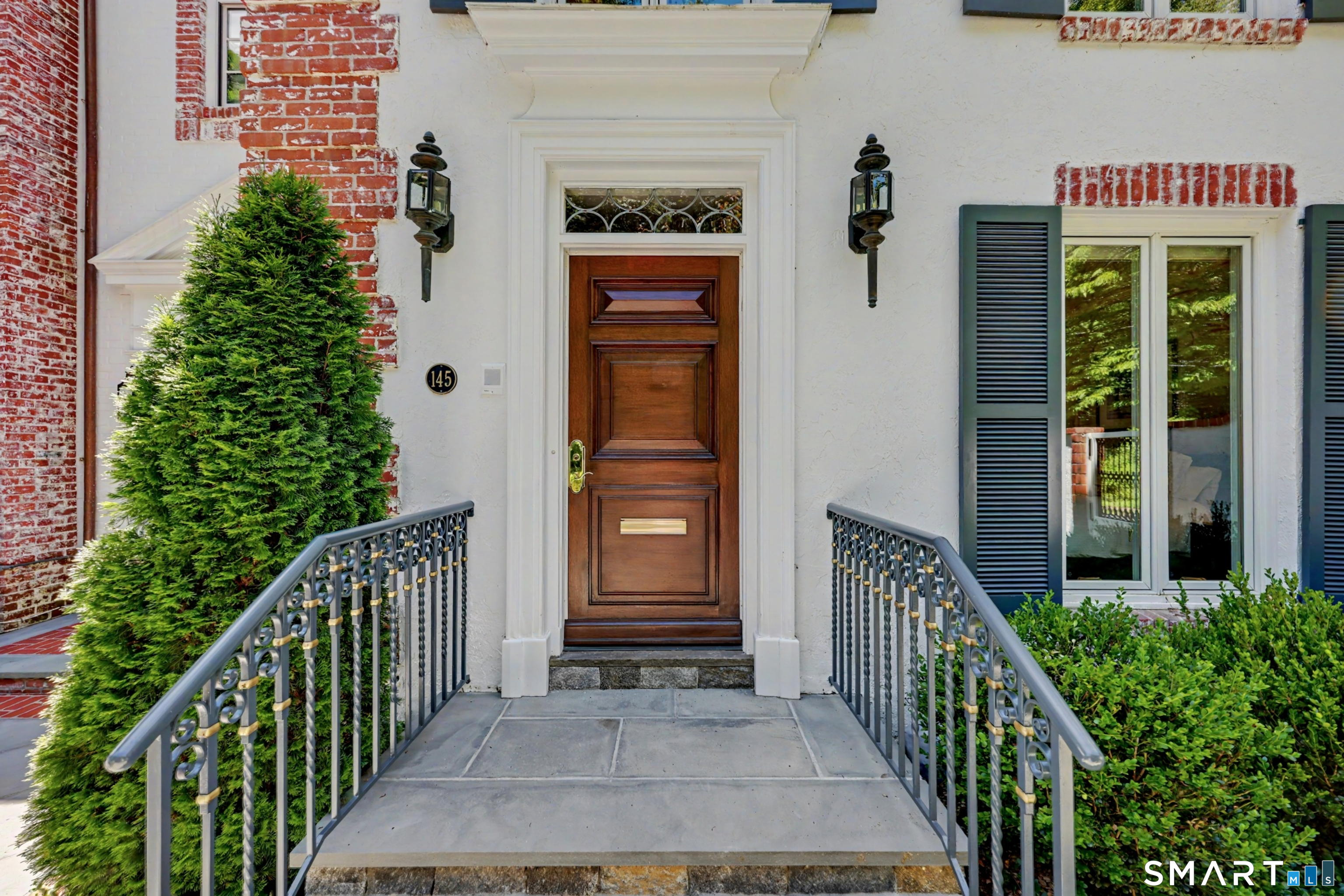 145 Oenoke Lane