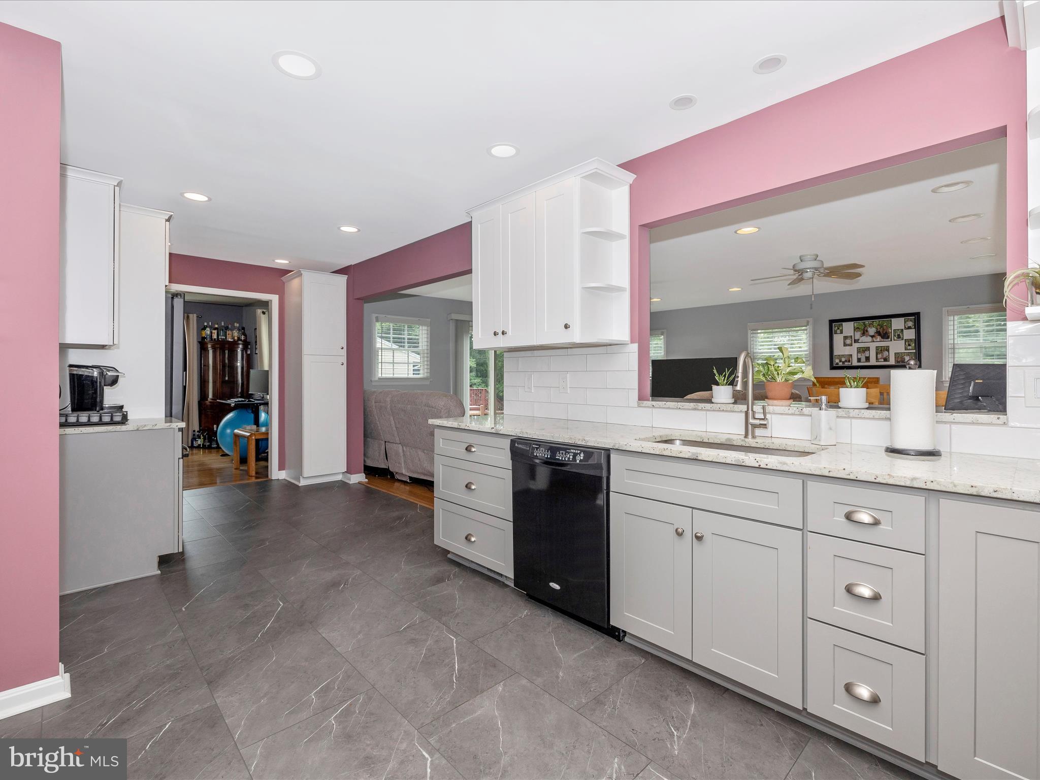 3737 BLUEBERRY COURT