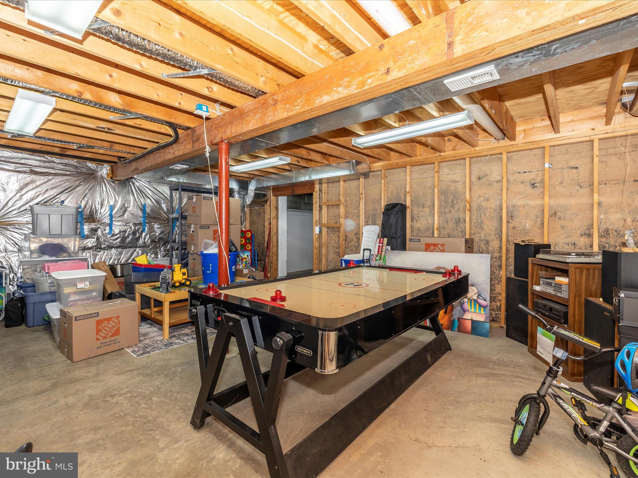 3737 BLUEBERRY COURT