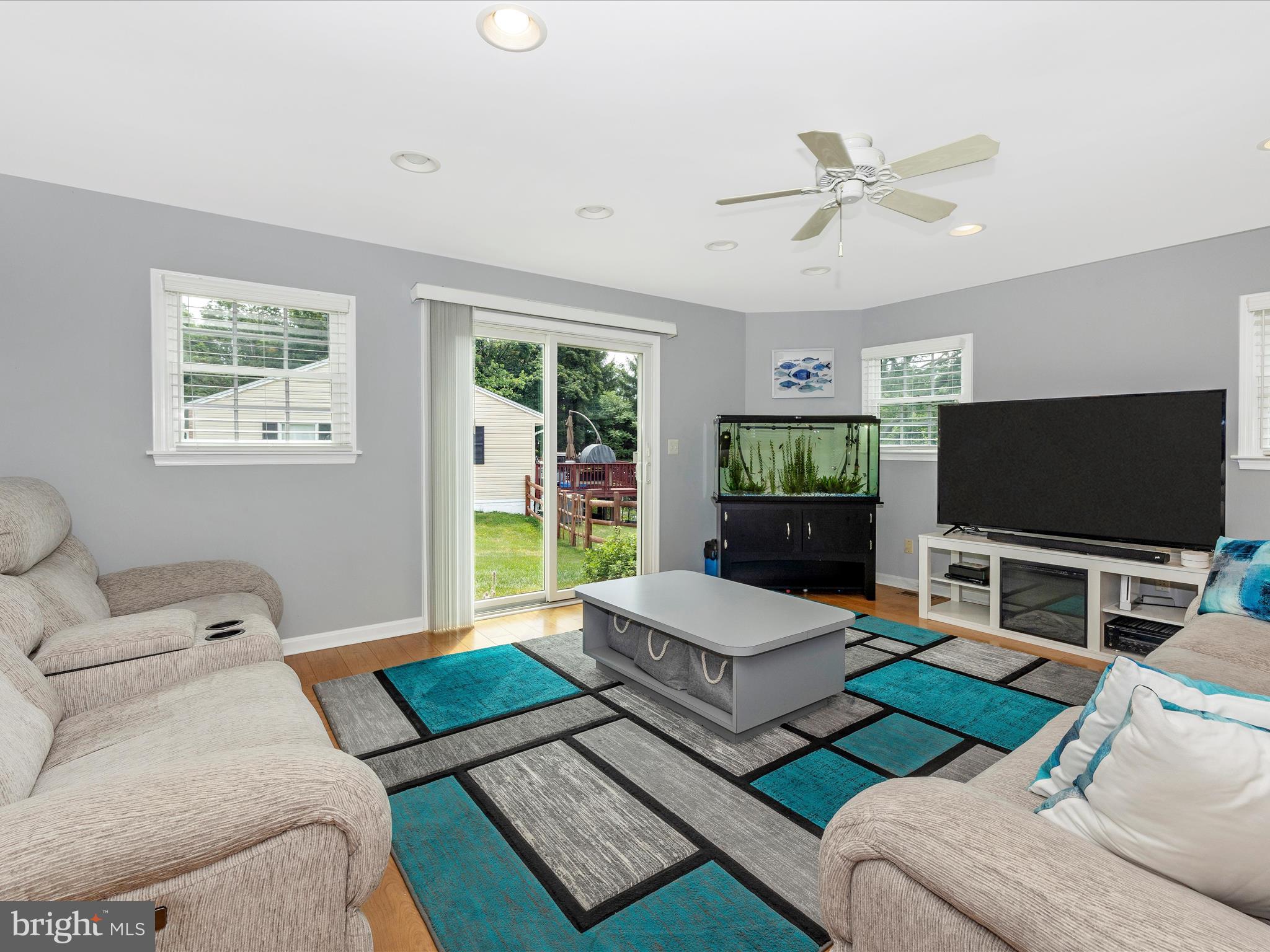 3737 BLUEBERRY COURT