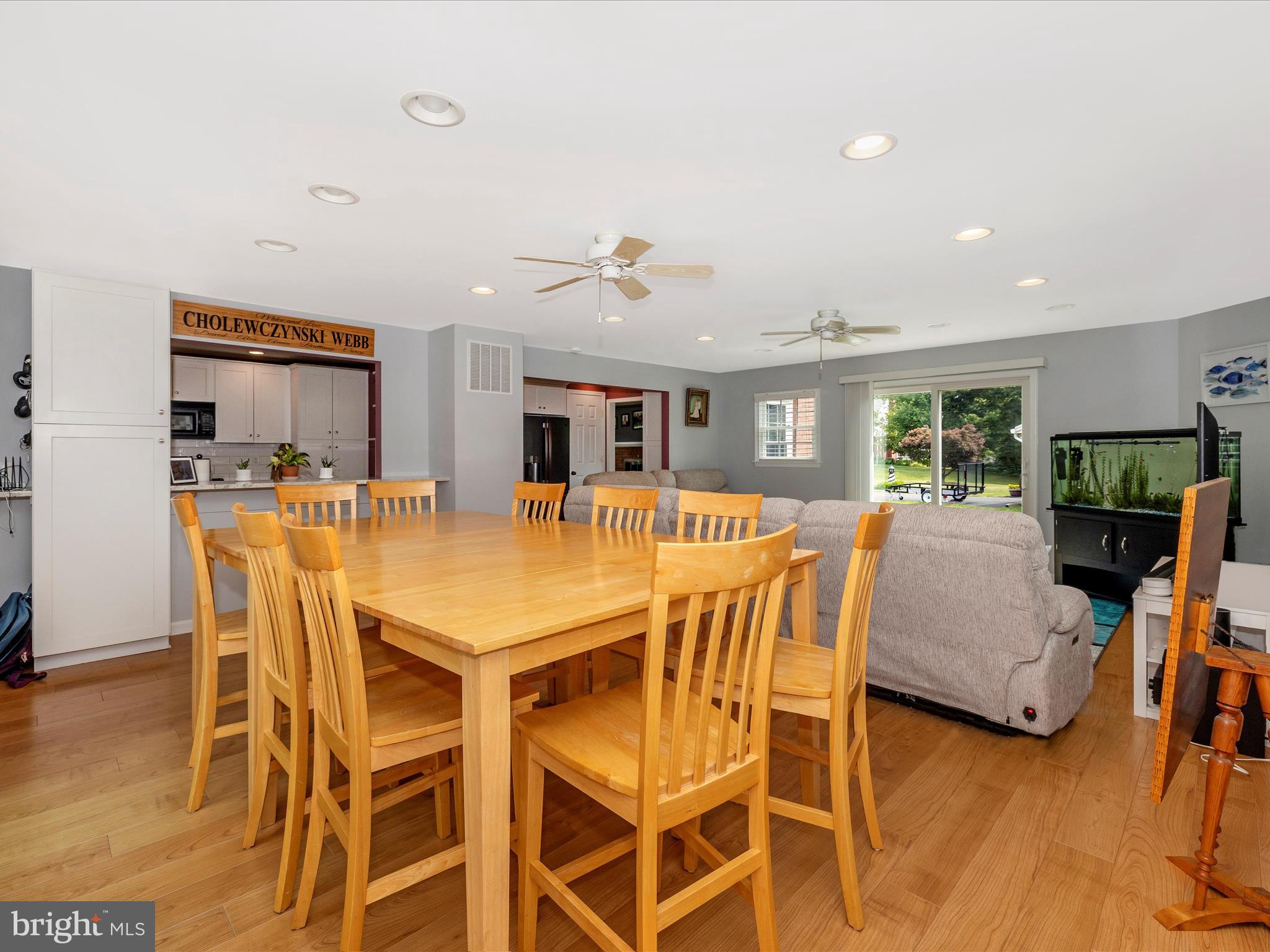 3737 BLUEBERRY COURT