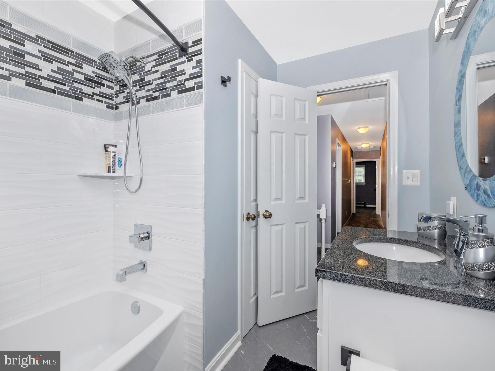 3737 BLUEBERRY COURT