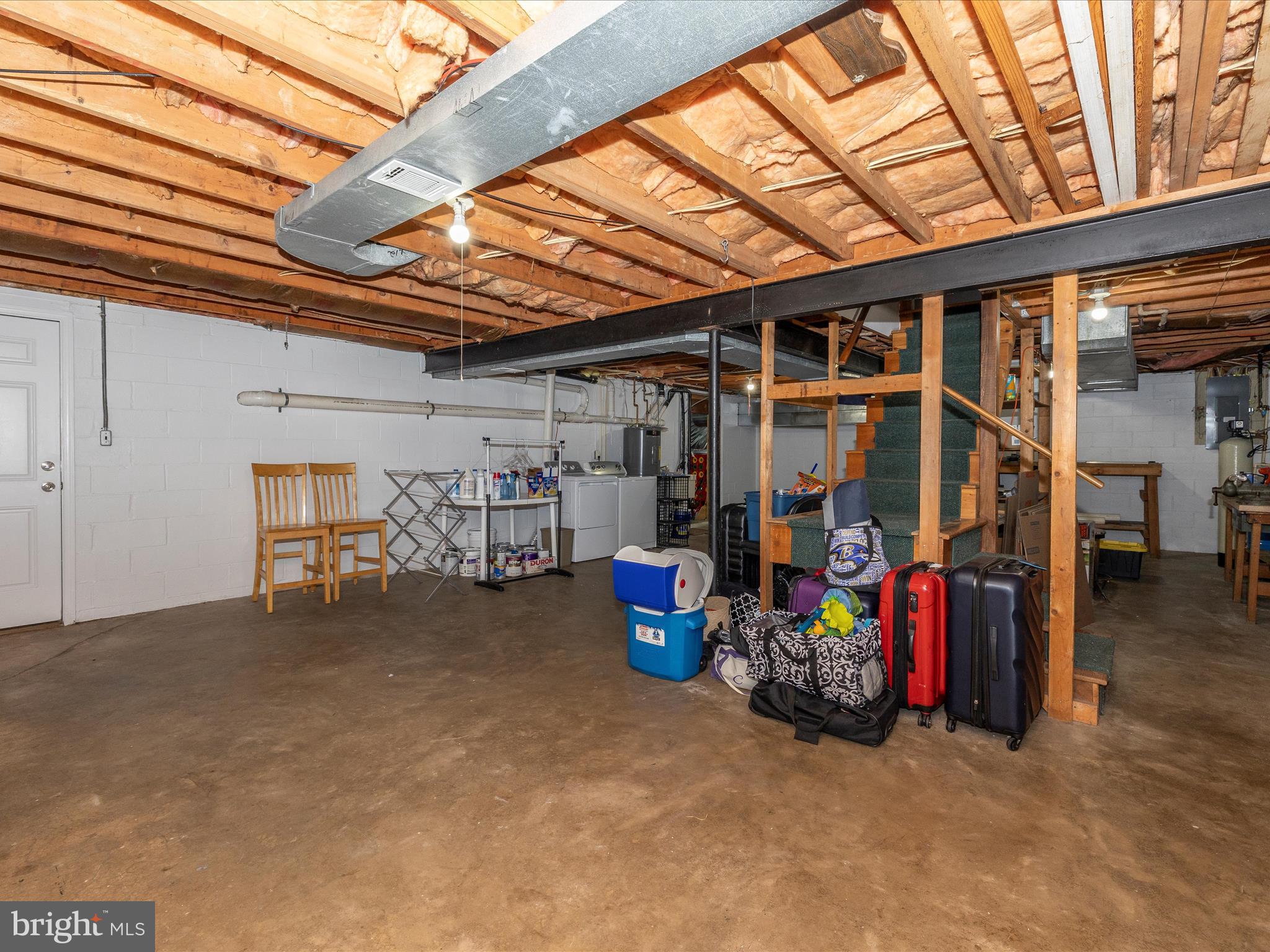 3737 BLUEBERRY COURT