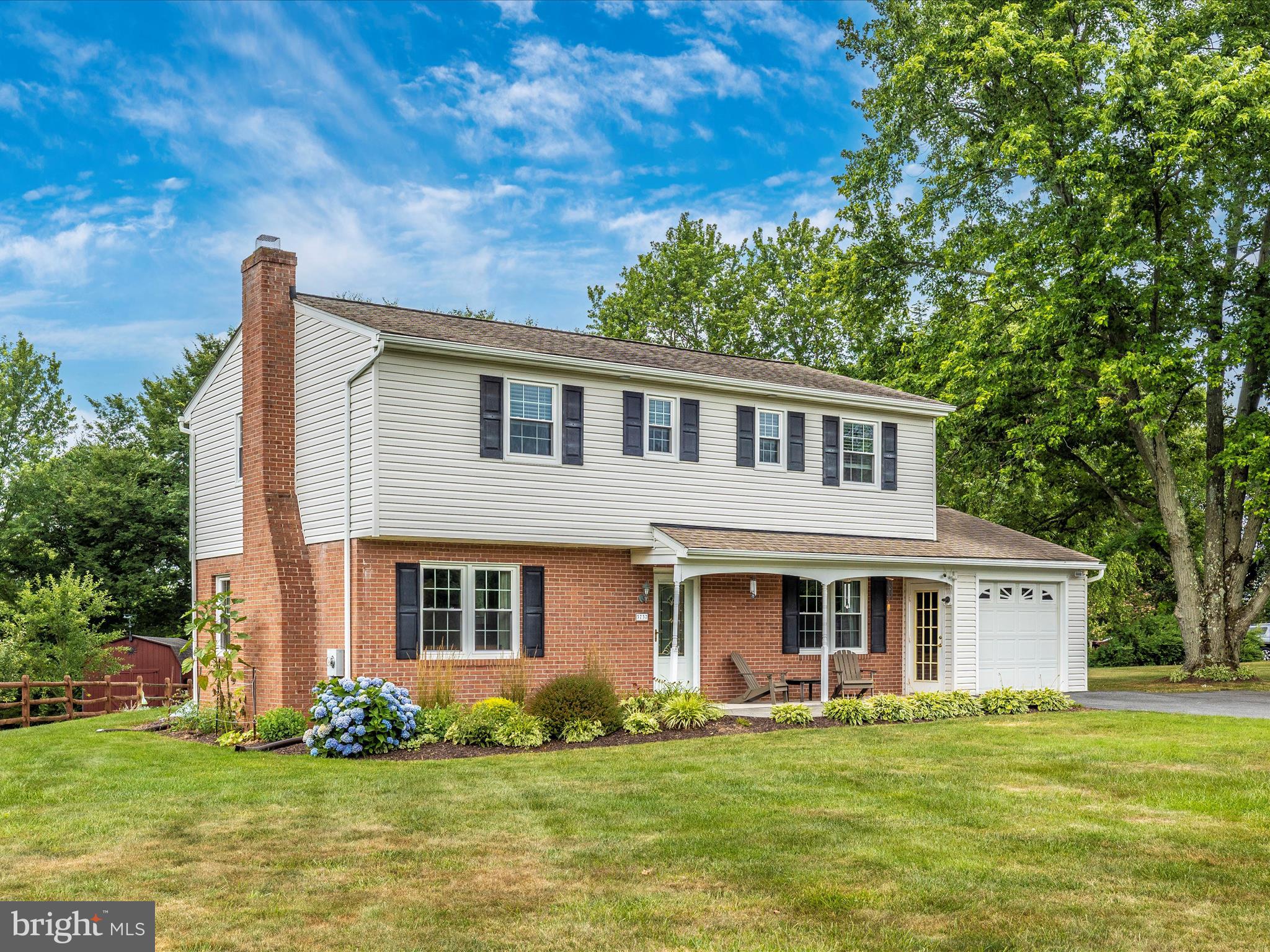 3737 BLUEBERRY COURT