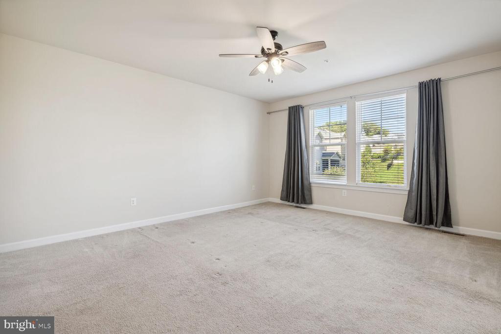 5510 GOLDEN EAGLE ROAD