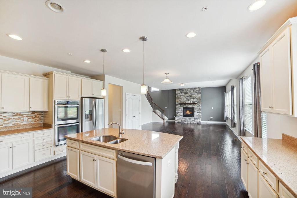 5510 GOLDEN EAGLE ROAD