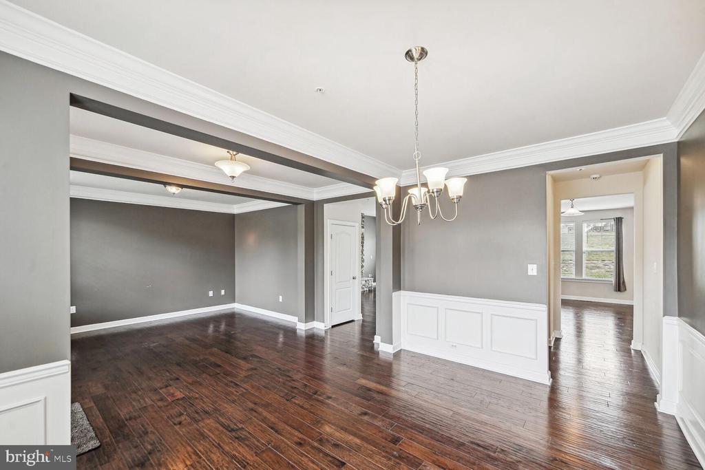5510 GOLDEN EAGLE ROAD